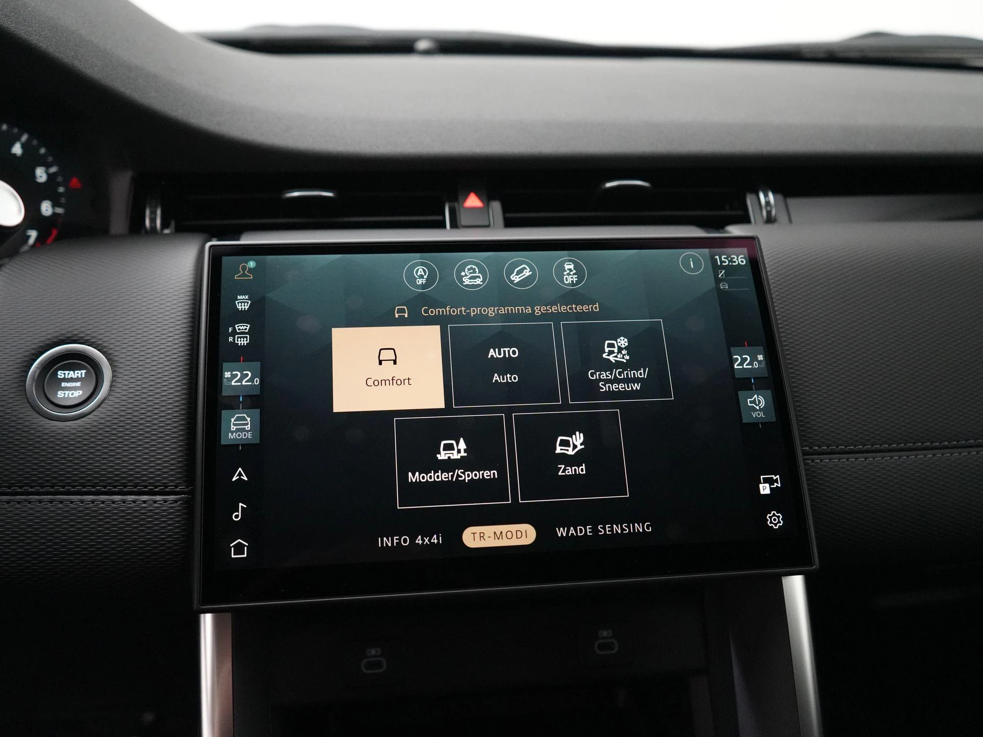Land Rover-Discovery Sport-image-27