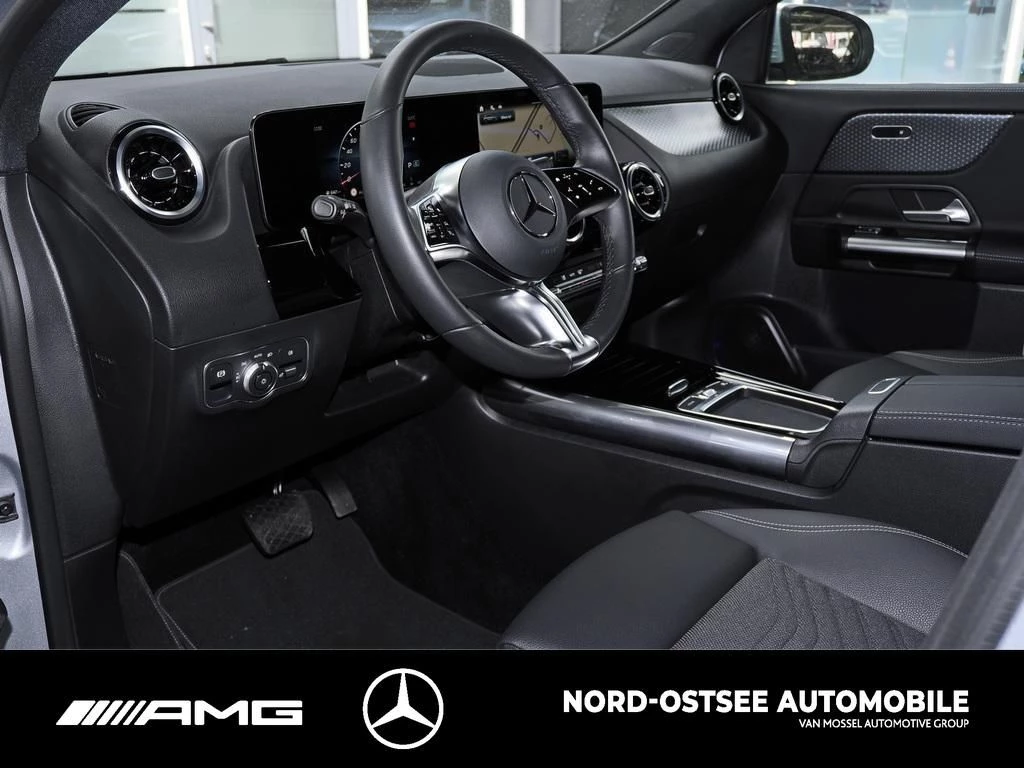Mercedes-Benz GLA 200 d PROGRESSIVE AHK DISTRONIC LED MBUX Progressive