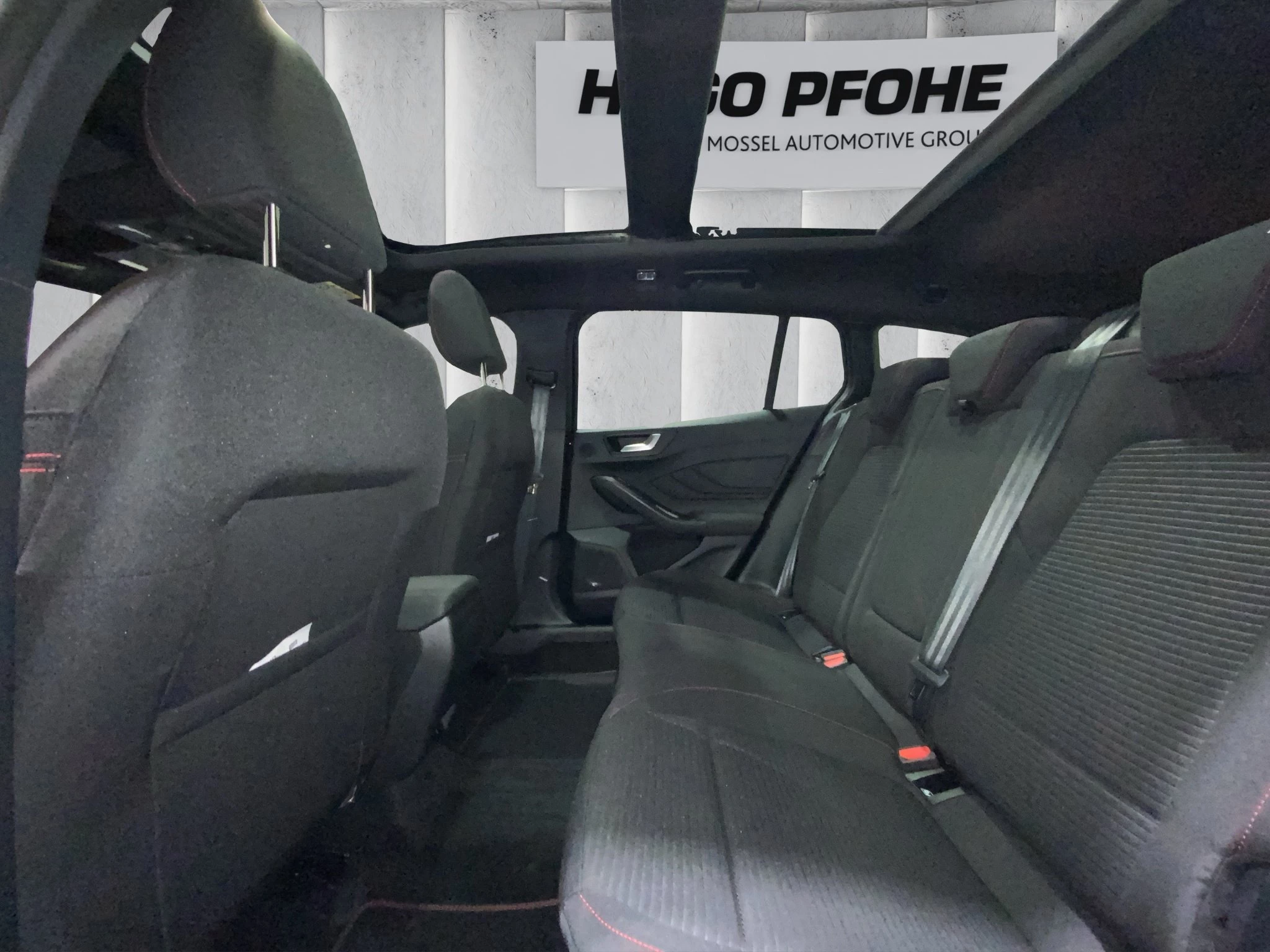 Ford Focus Turnier ST-Line X Automatik *Aktionsangebot Mailight*