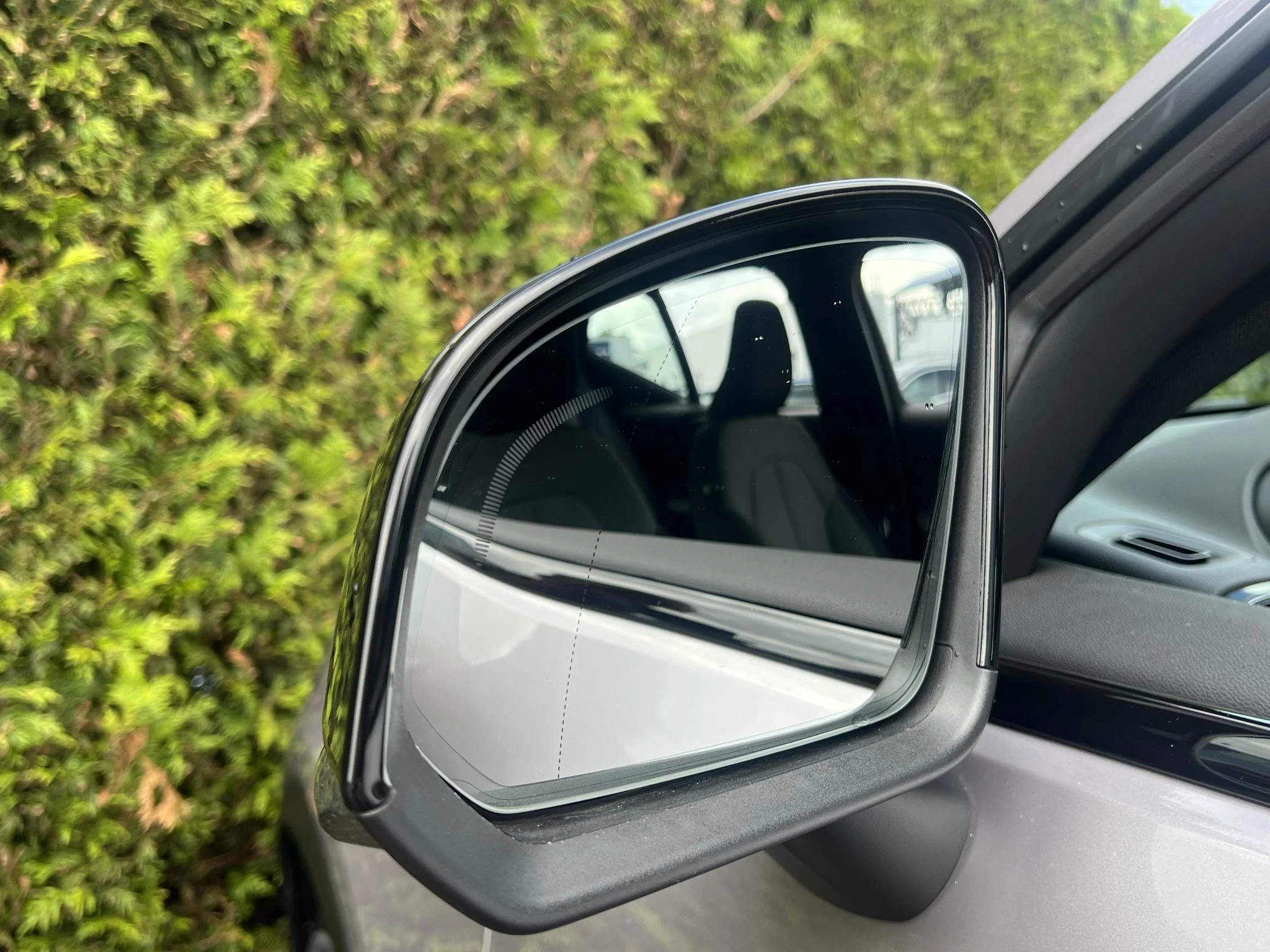 Volvo XC40 B4 Plus Dark Harman Kardon Trekhaak Aut.