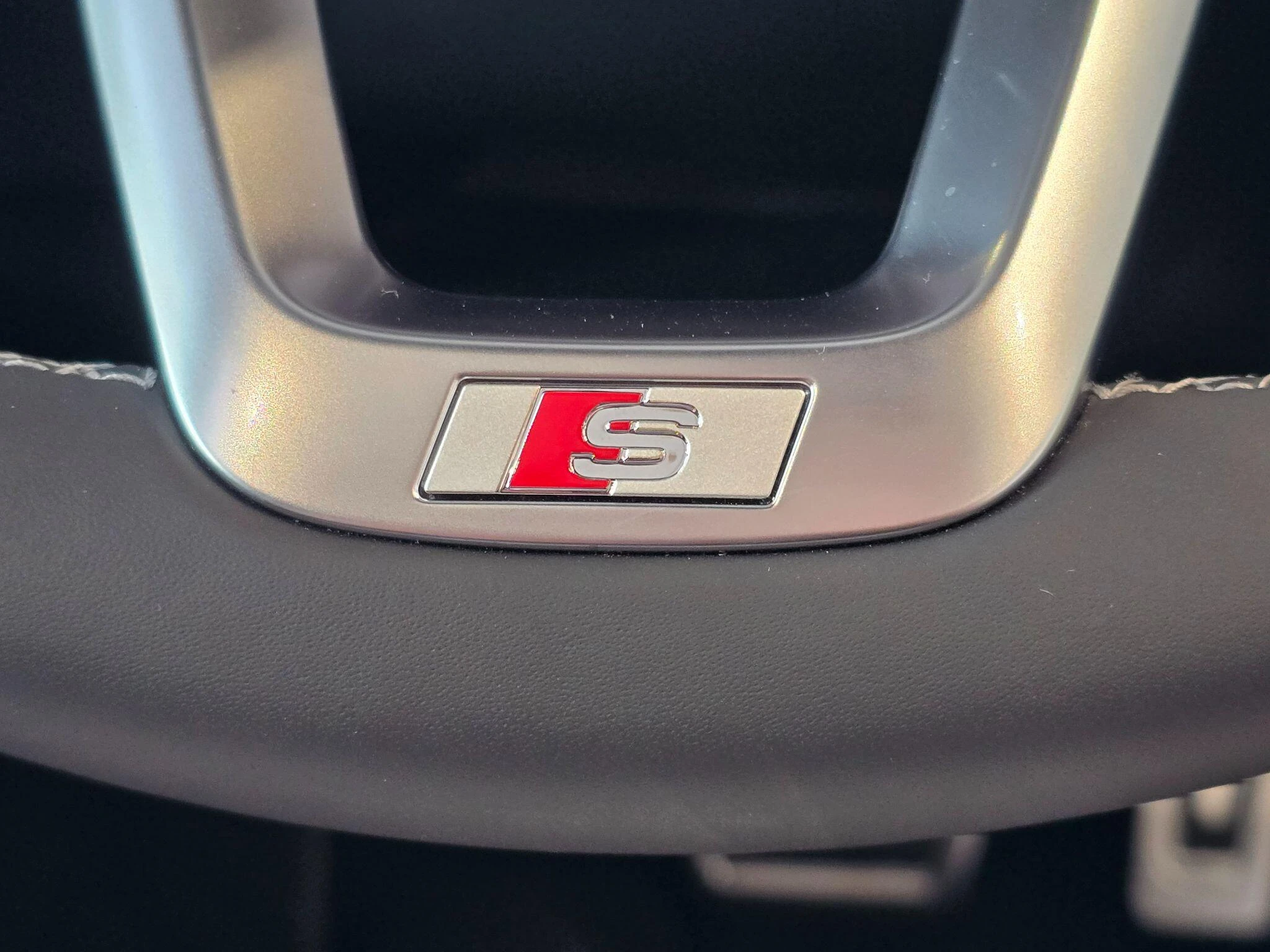 Audi-SQ2-image-24