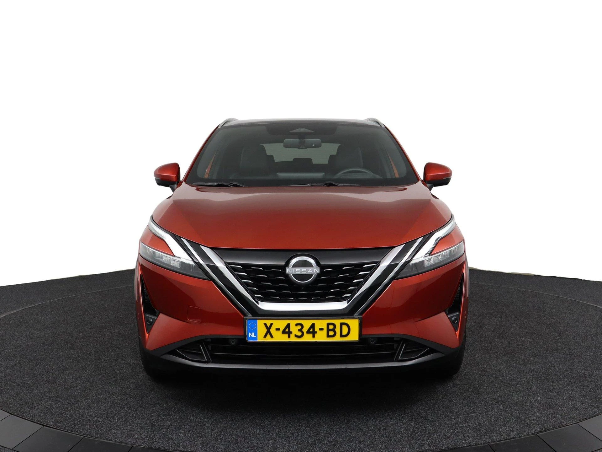 Nissan-QASHQAI-image-7