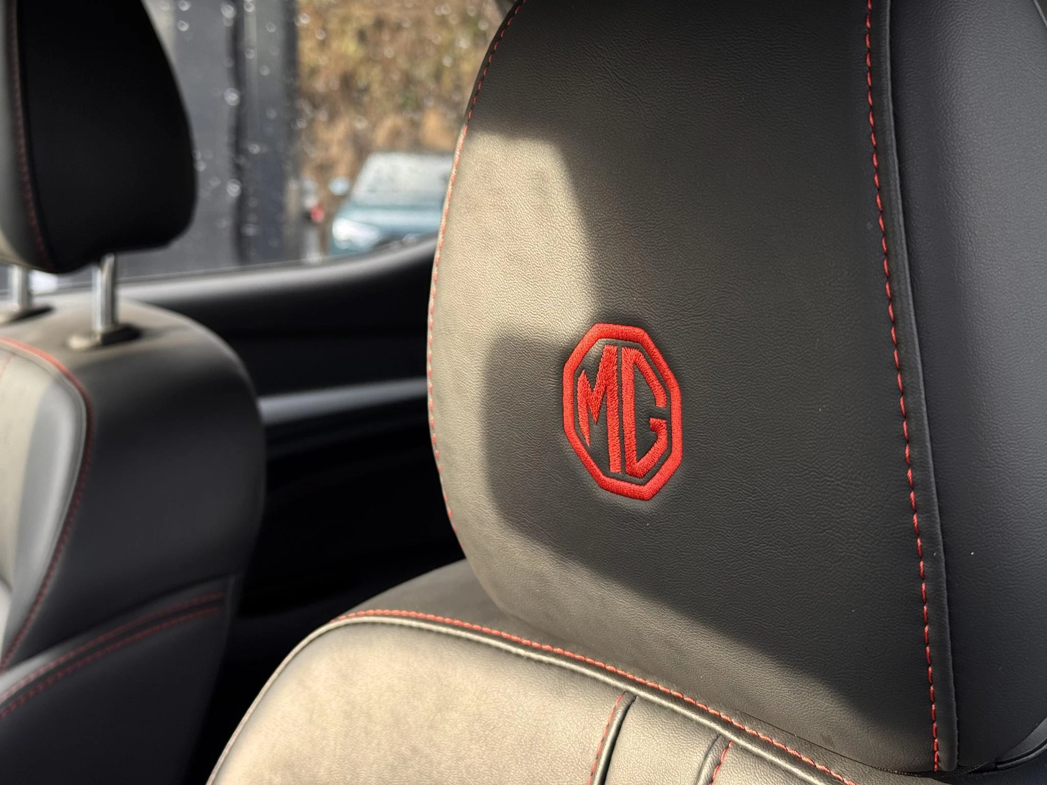 MG ZS 1.0 T-GDi AT LUXURY