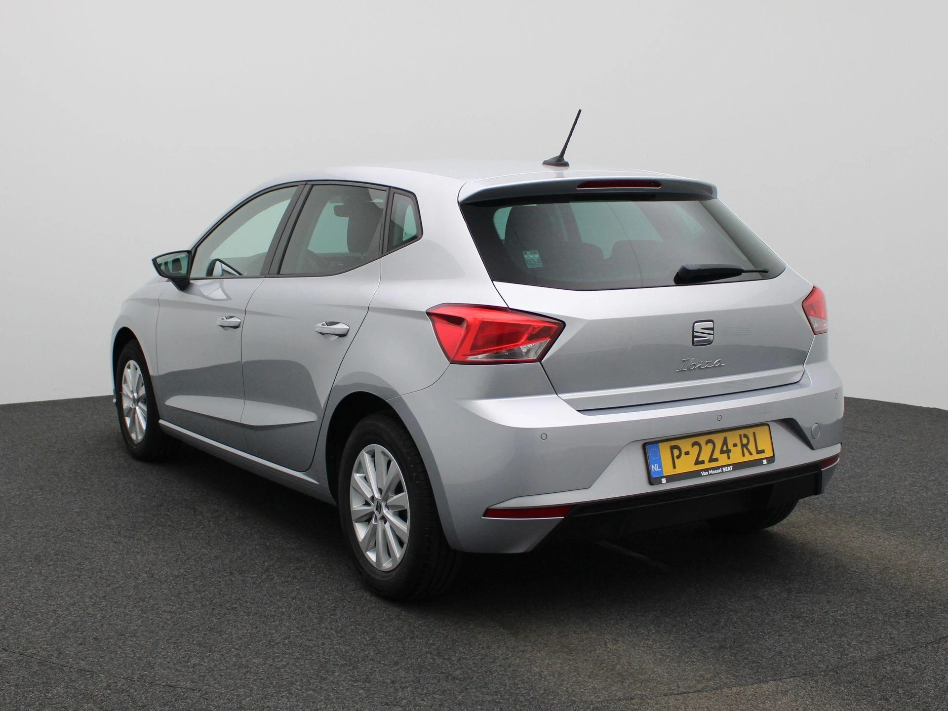 SEAT-Ibiza-image-1