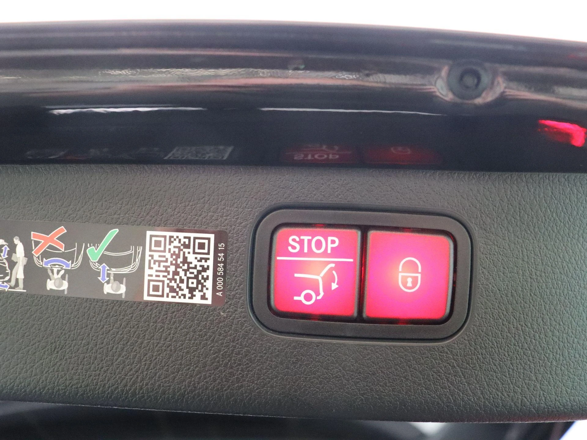 Mercedes-Benz Classe C 300 e Break Star Edition + LEDER + PANO DAK + DIGITAL LIGHT +
