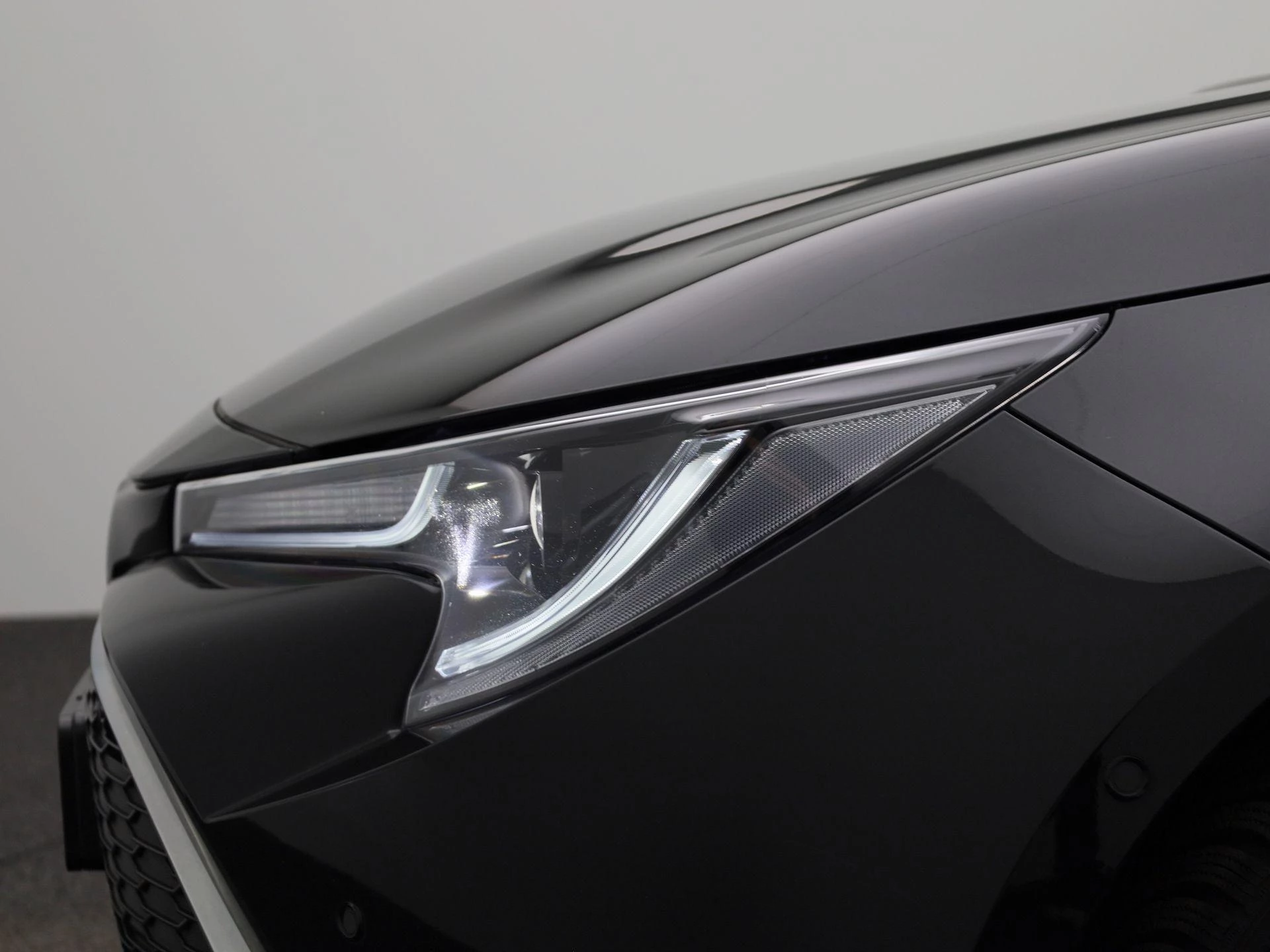 Toyota-Corolla-image-15