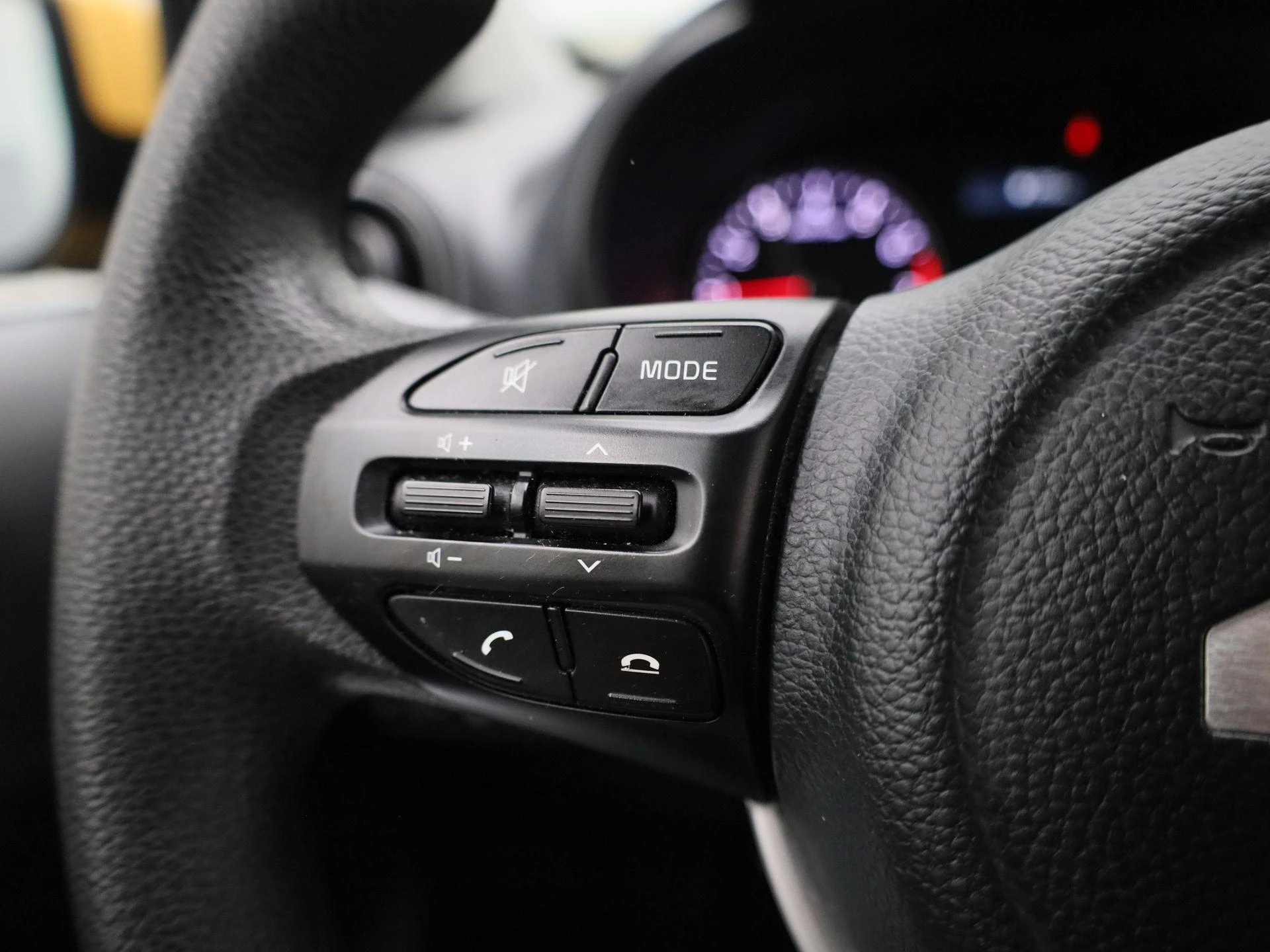 Kia-Picanto-image-16