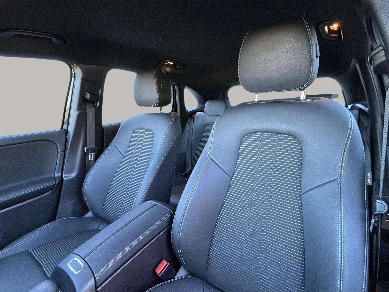 Mercedes-Benz-EQA-image-18