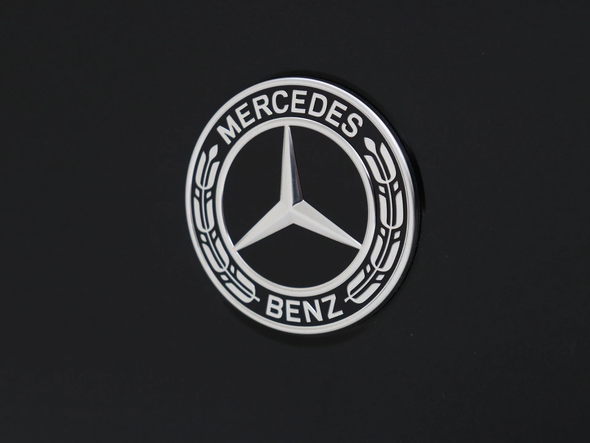 Mercedes-Benz-CLA-image-30