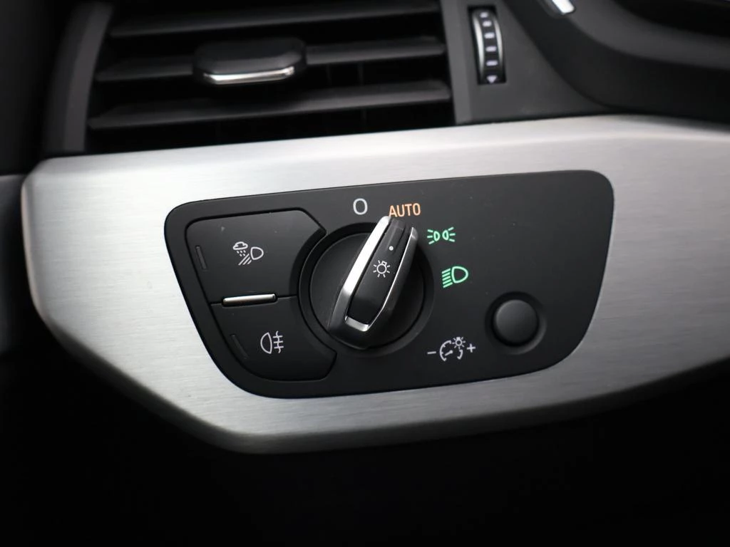 Audi A5 Sportback Audi A5 Sportback 2.0TFSI QUATTRO 252PK 3X S line *AUTOMAAT*LEDER*CAMERA*SPORTZETELS*CRUISE*...*