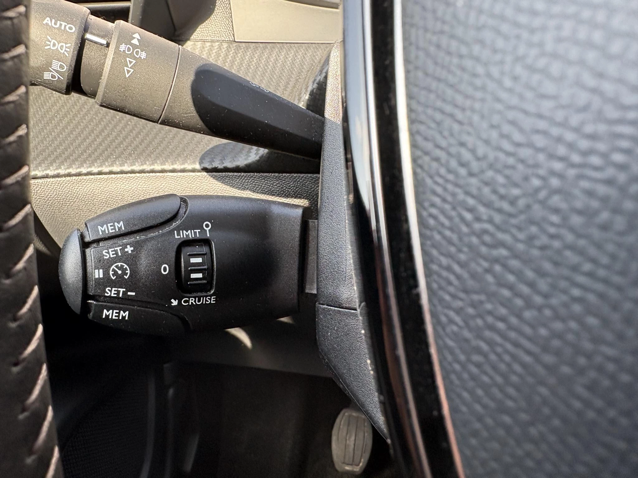 Peugeot-2008-image-13