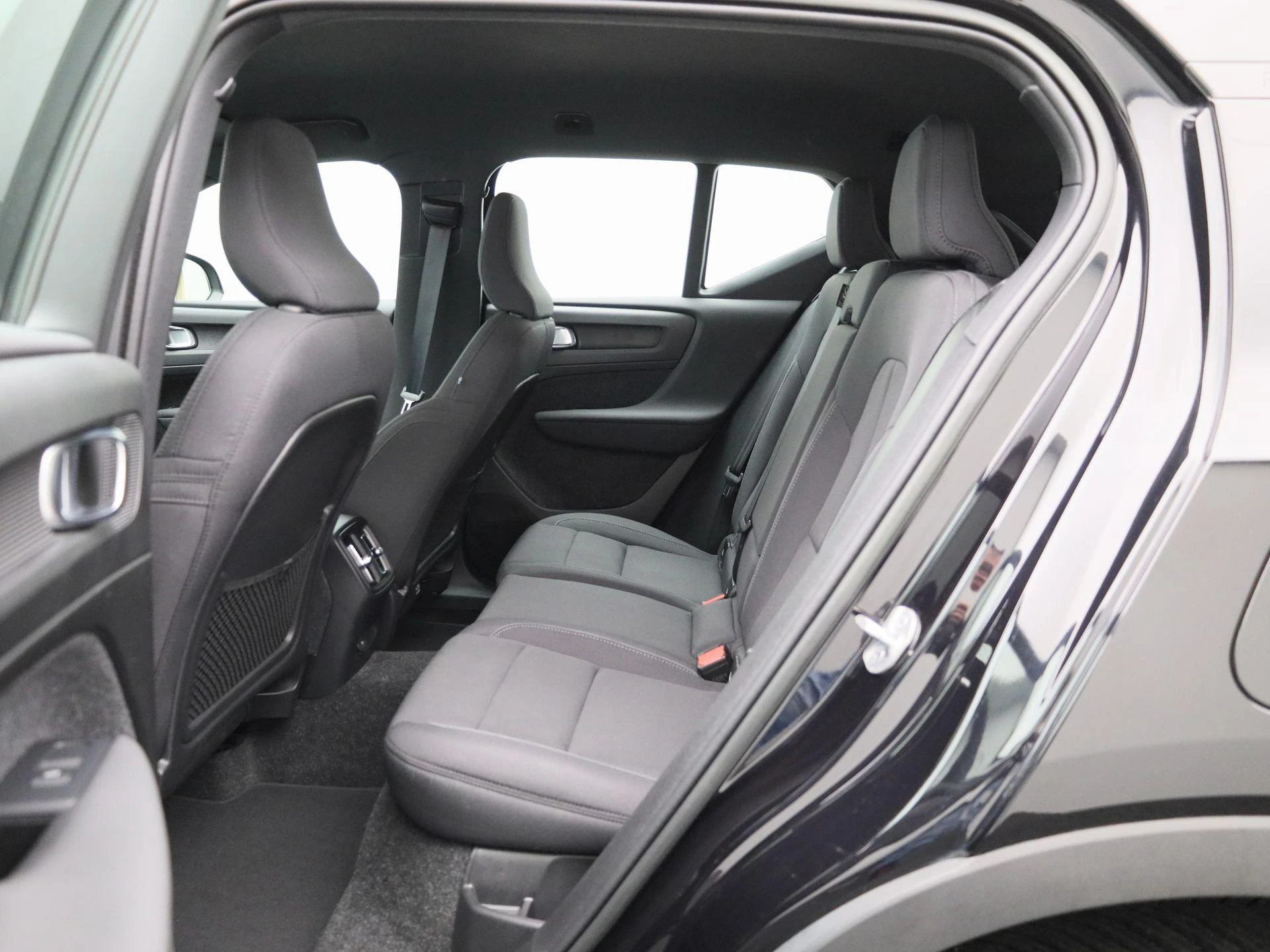 Volvo-XC40-image-9