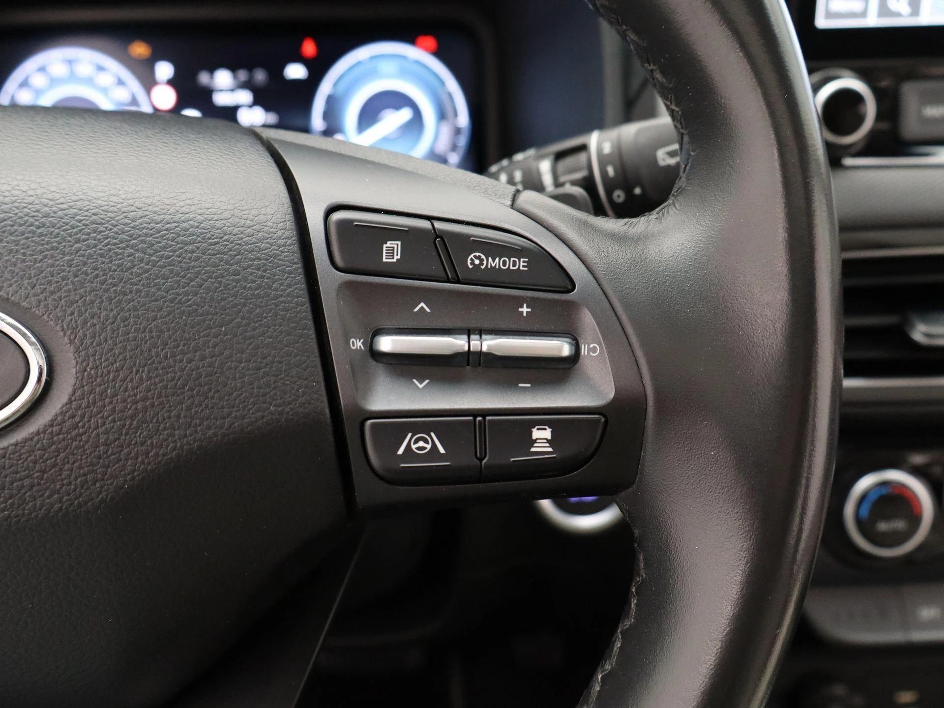 Hyundai-Kona-image-19