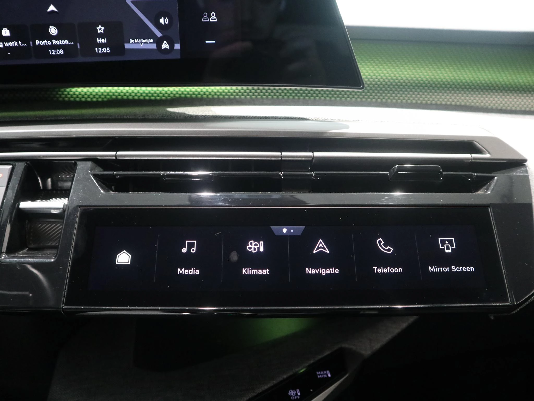 Peugeot-5008-image-19