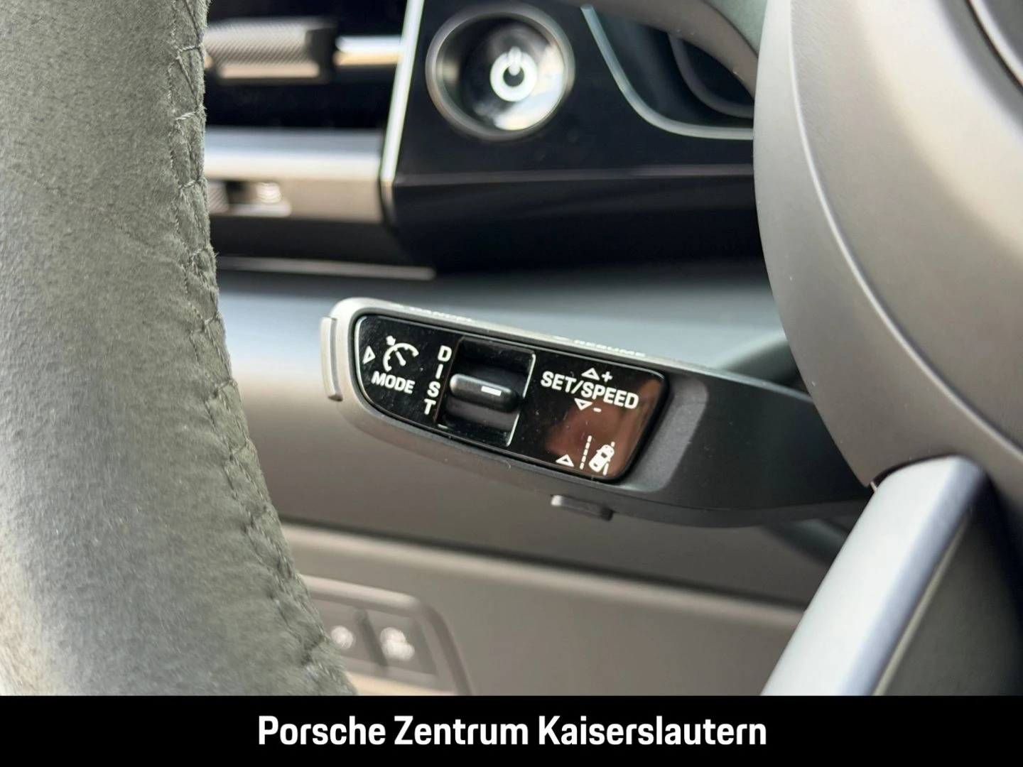 Porsche-Macan-image-21