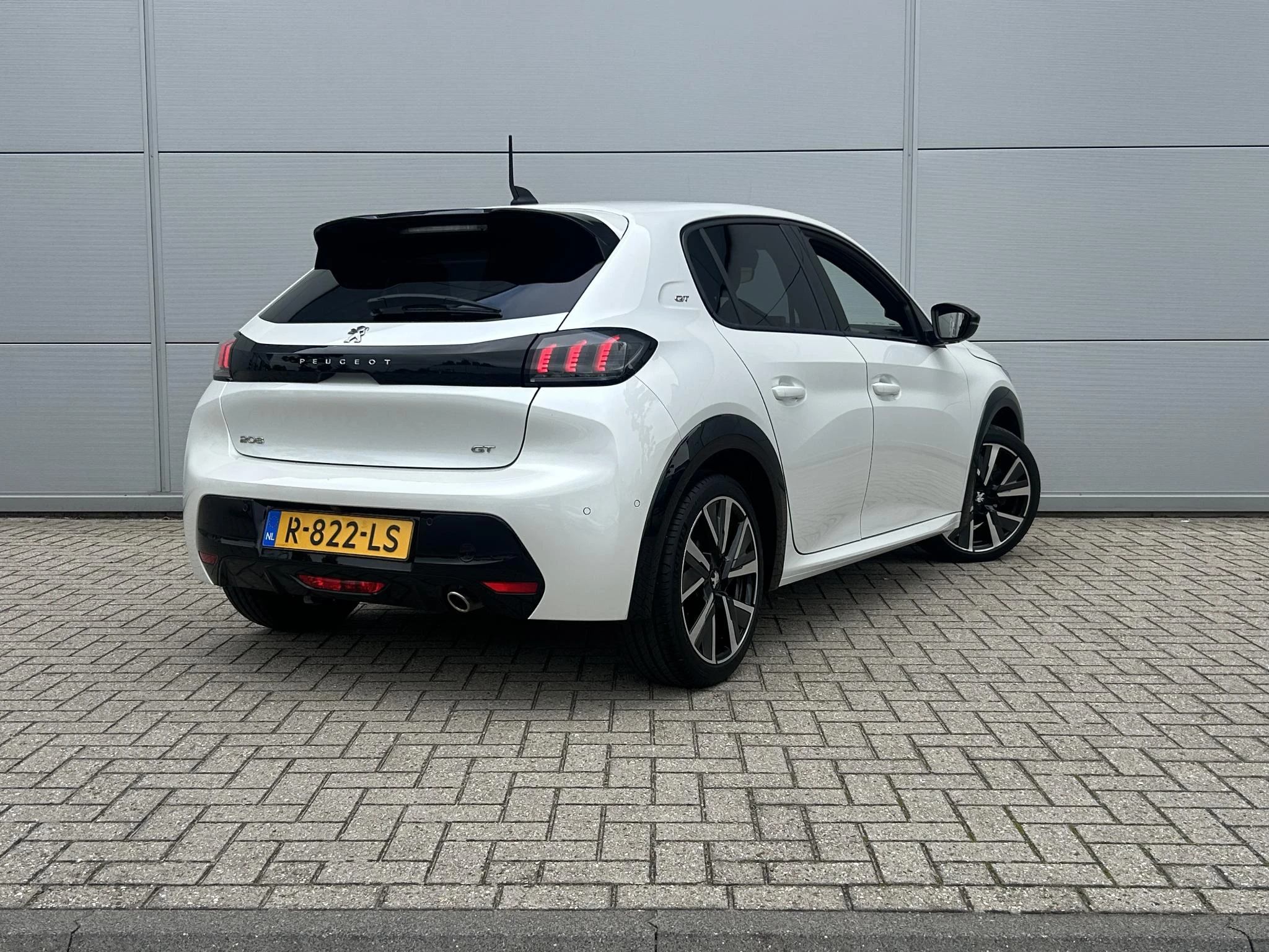 Peugeot-208-image-5