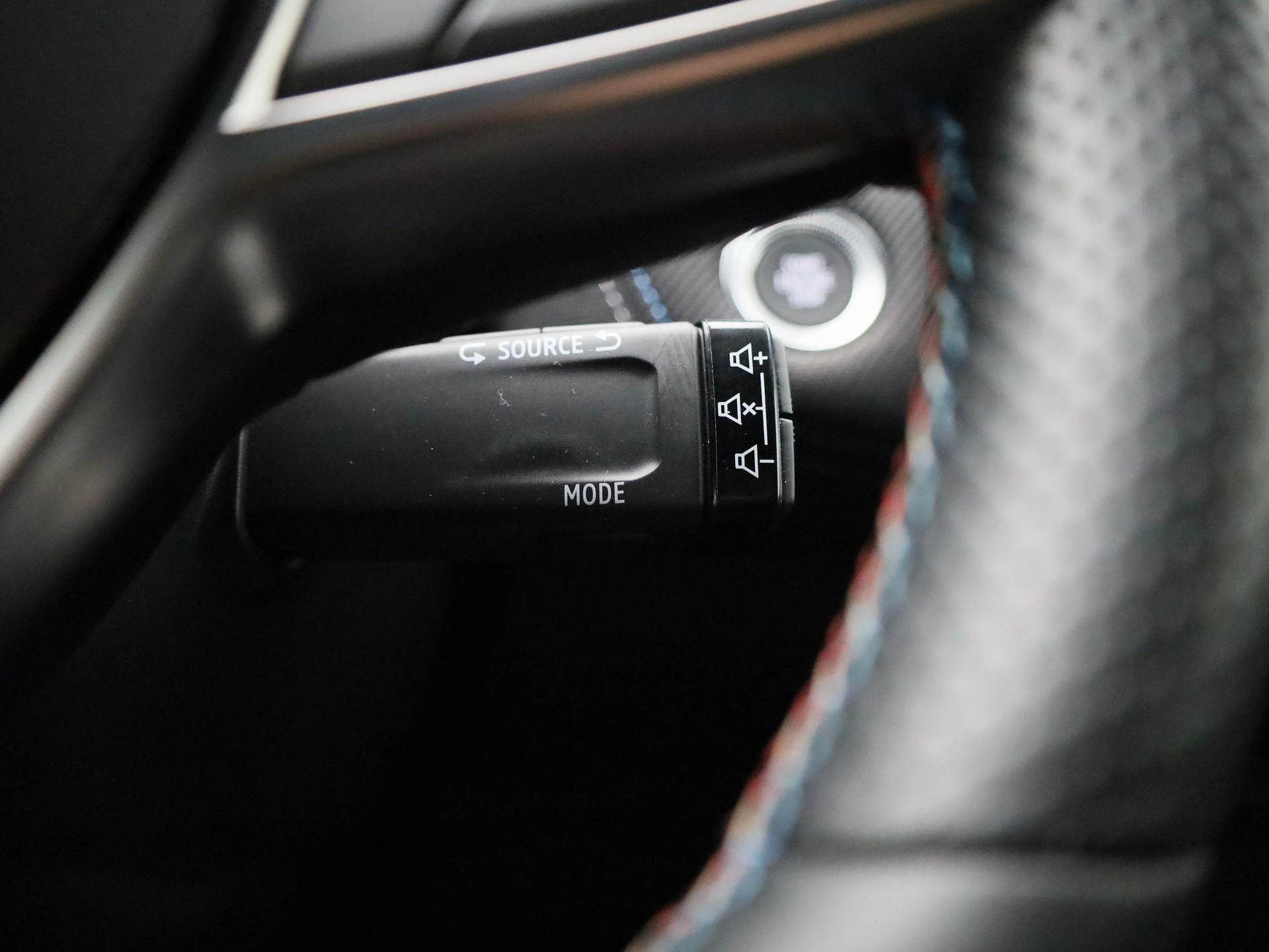 Renault-Captur-image-20