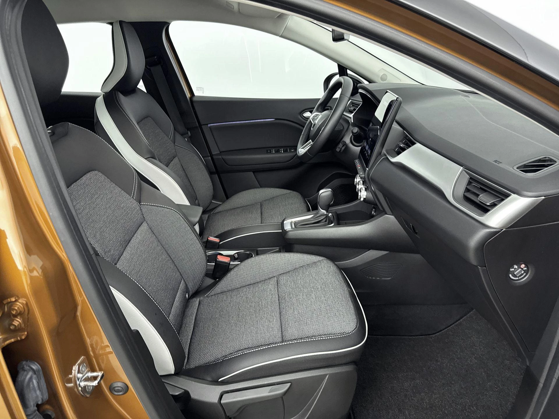 Renault-Captur-image-26