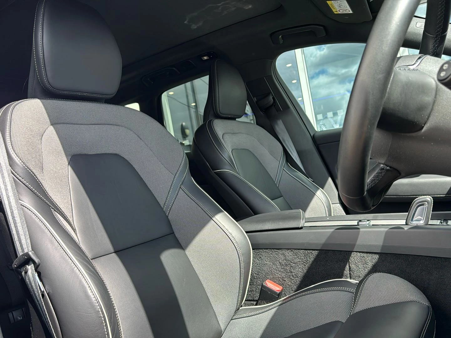 Volvo-XC60-image-16
