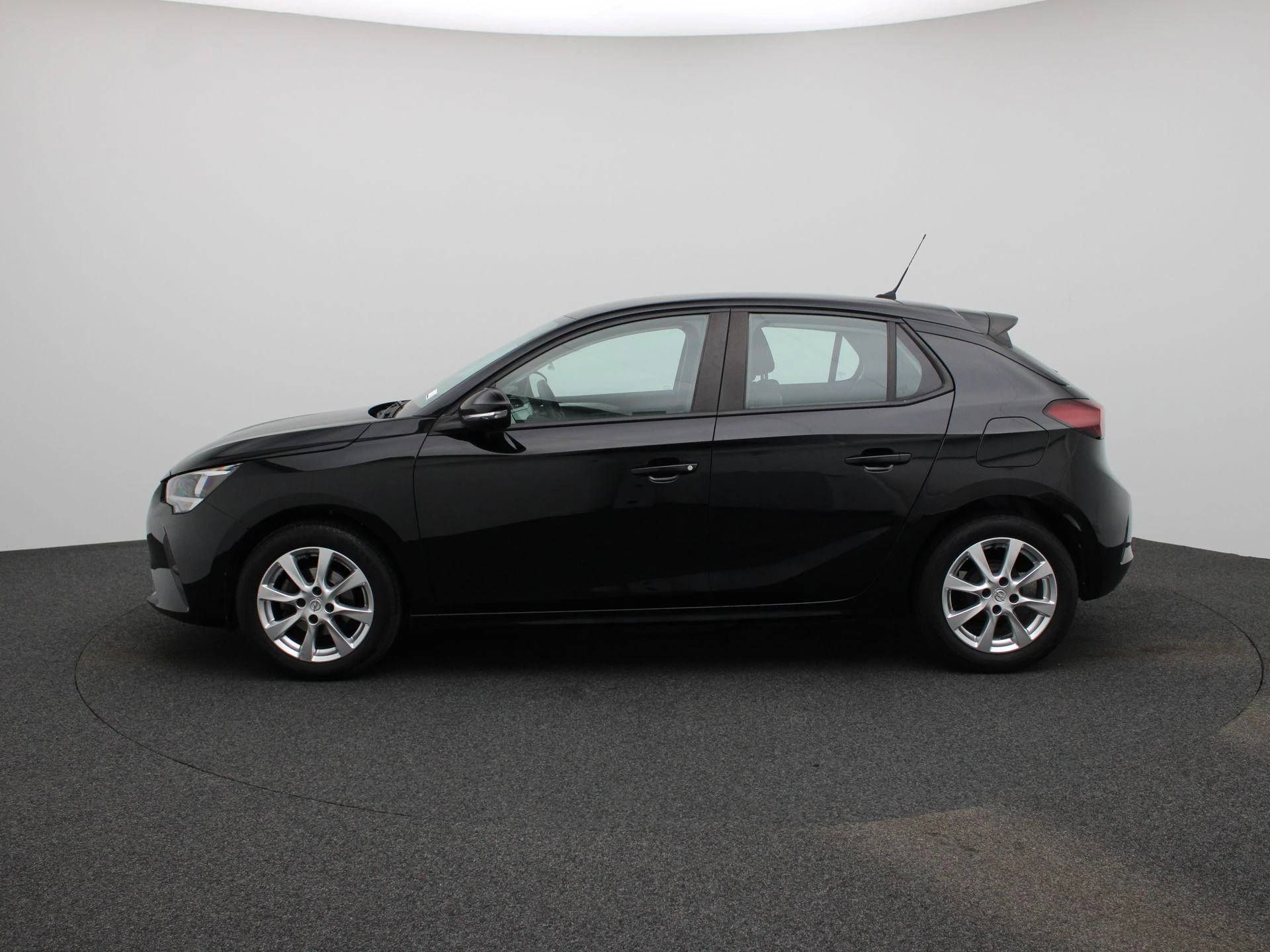Opel-Corsa-image-3