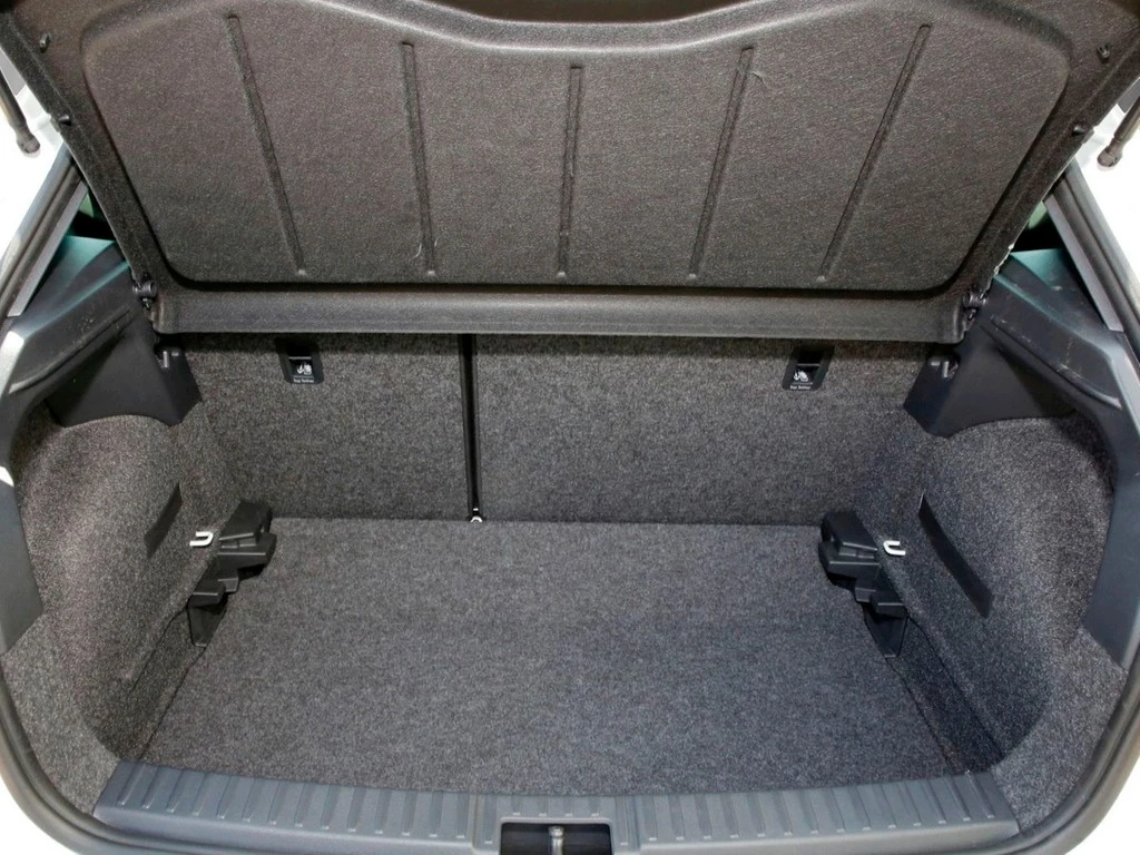 SEAT-Ibiza-image-5