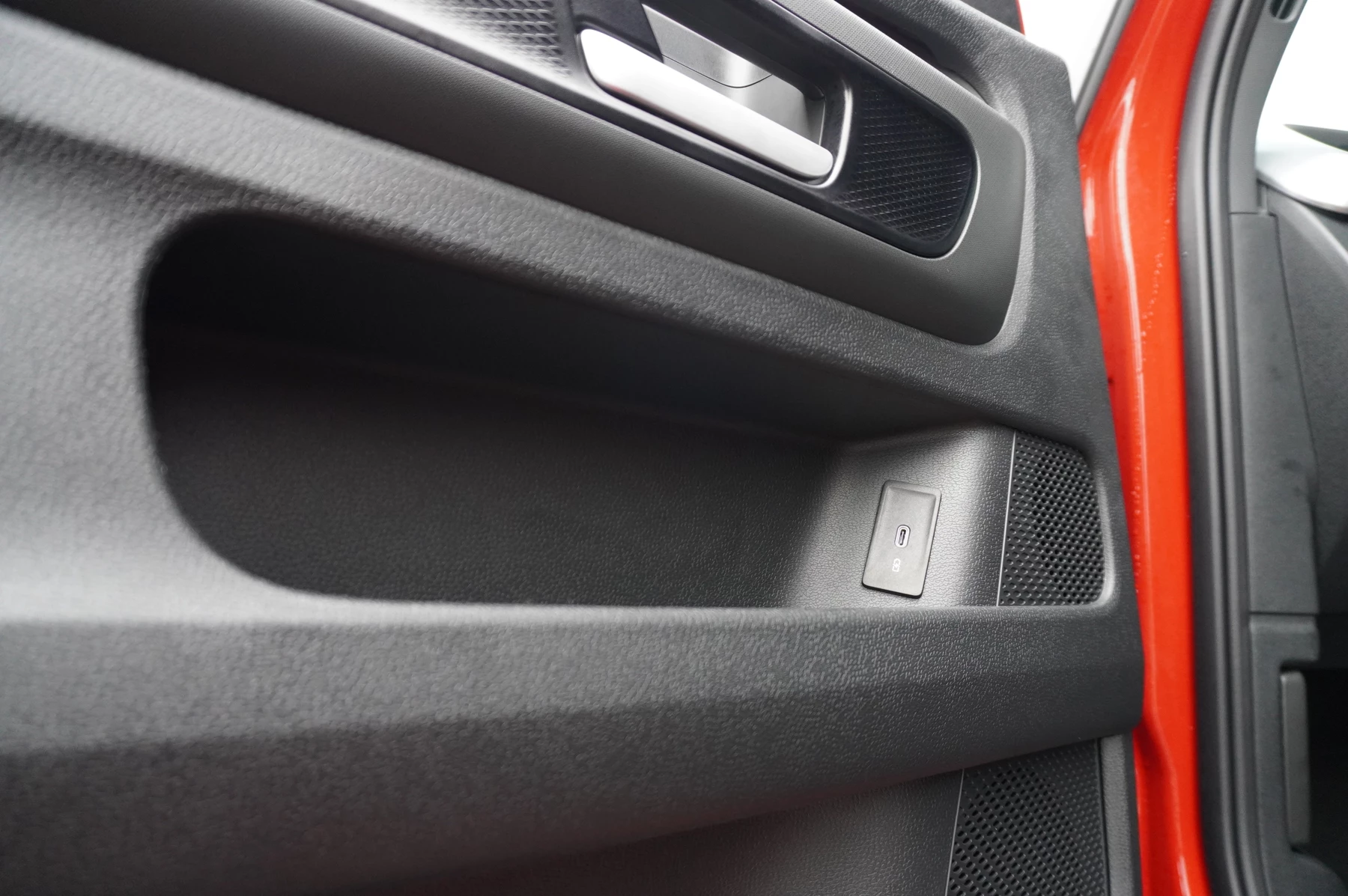 Volkswagen-ID. Buzz-image-38
