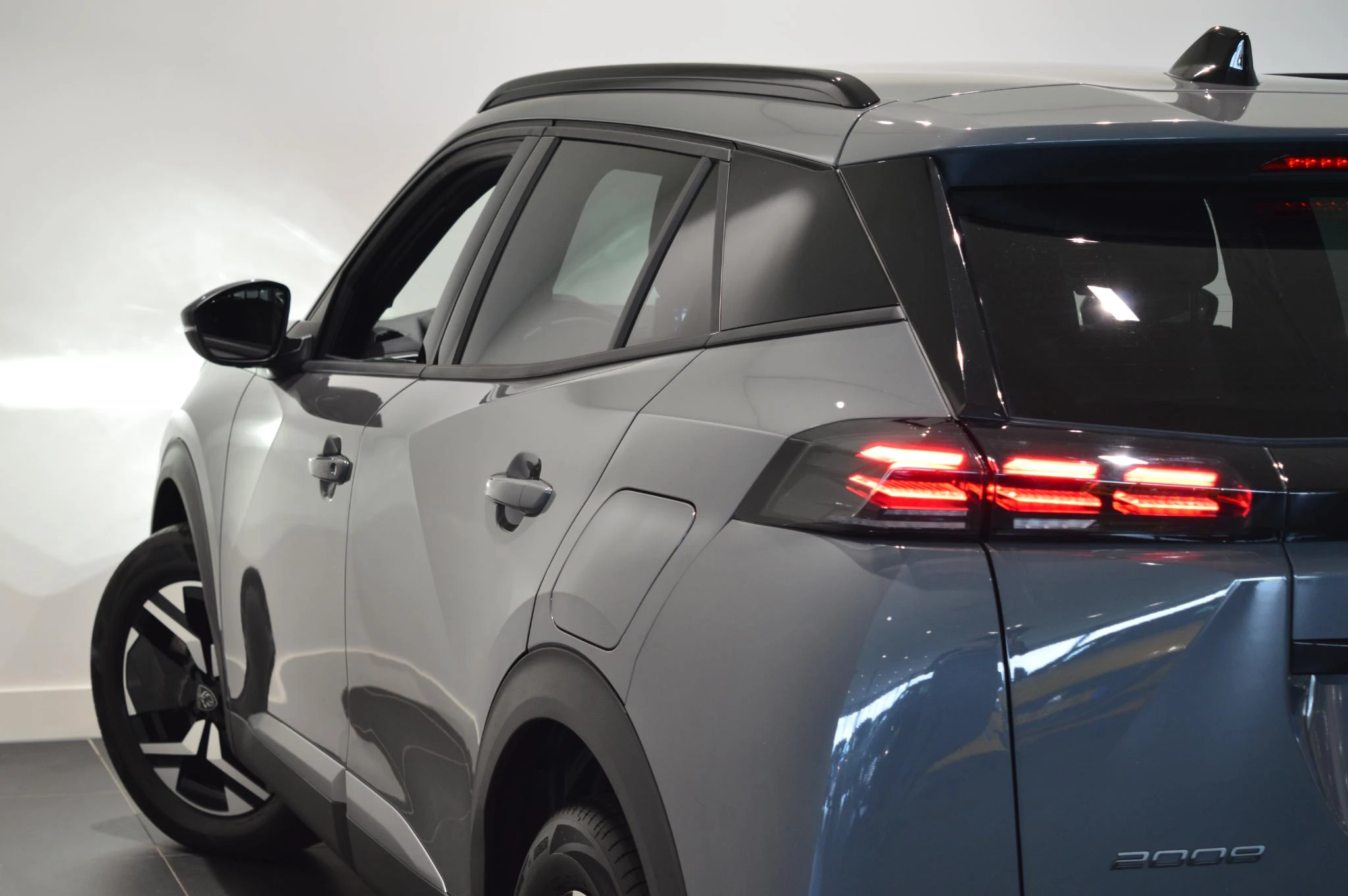 Peugeot-2008-image-20