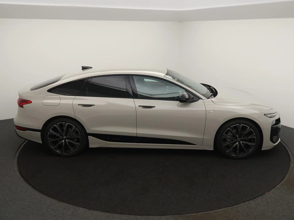Audi A6 Sportback e-tron Sportback e-Tron 100 kWh Performance S line *APP CONNECT*BLTH*CRUISE*BRUIN LEDER*B&O SOUND*ZETELVERWARMING*...