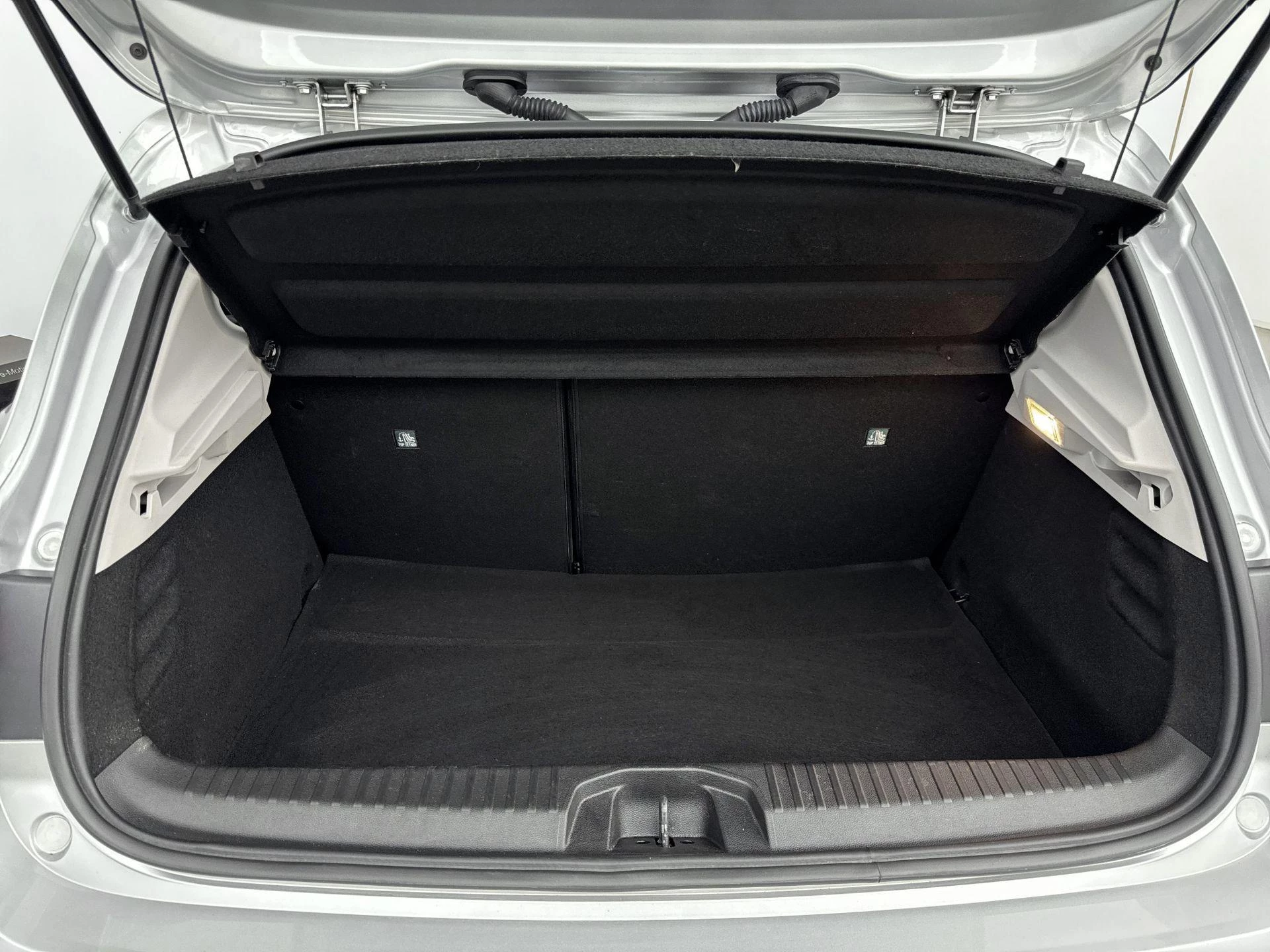 Renault-Clio-image-22