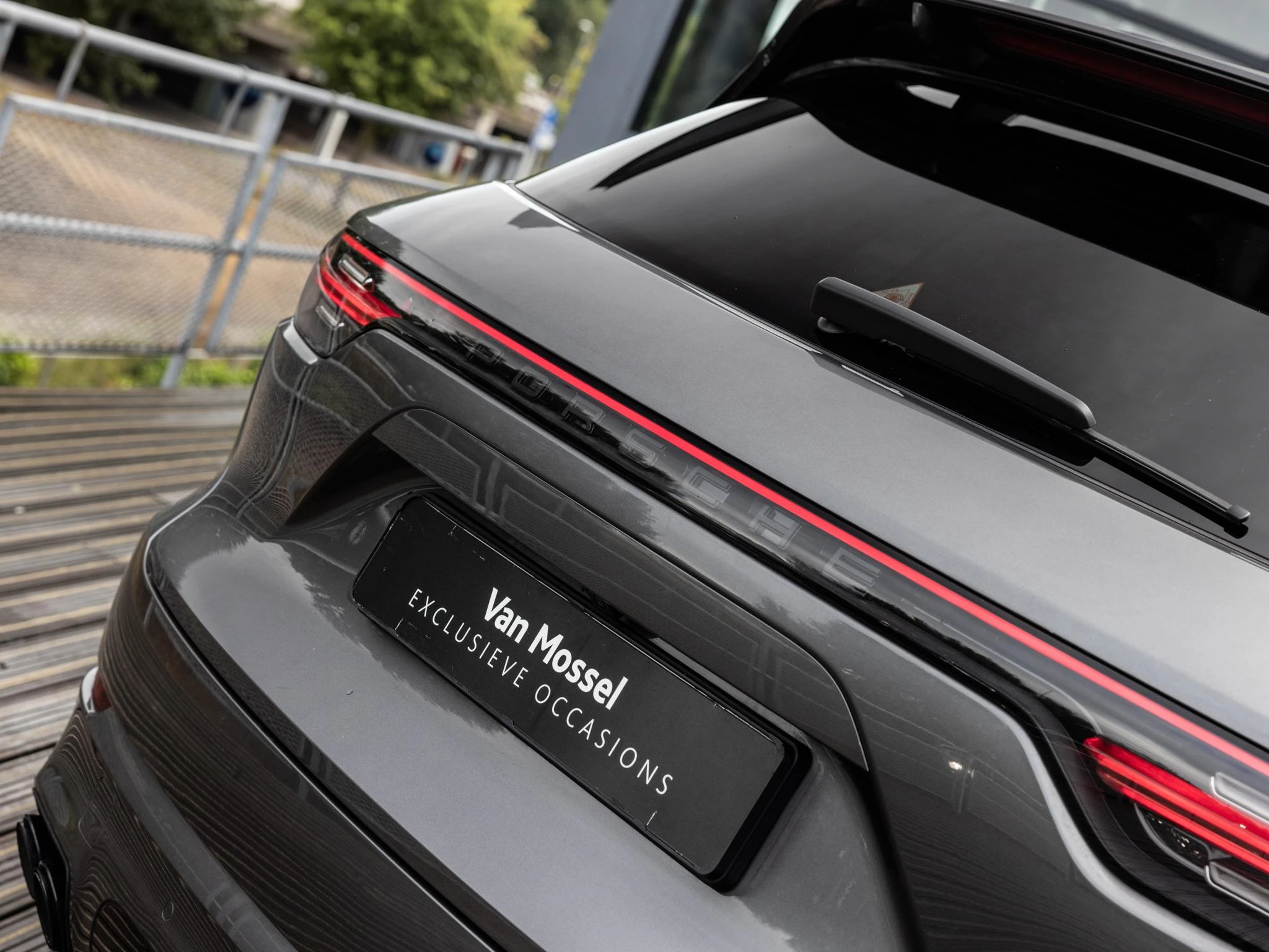Porsche-Cayenne-image-23