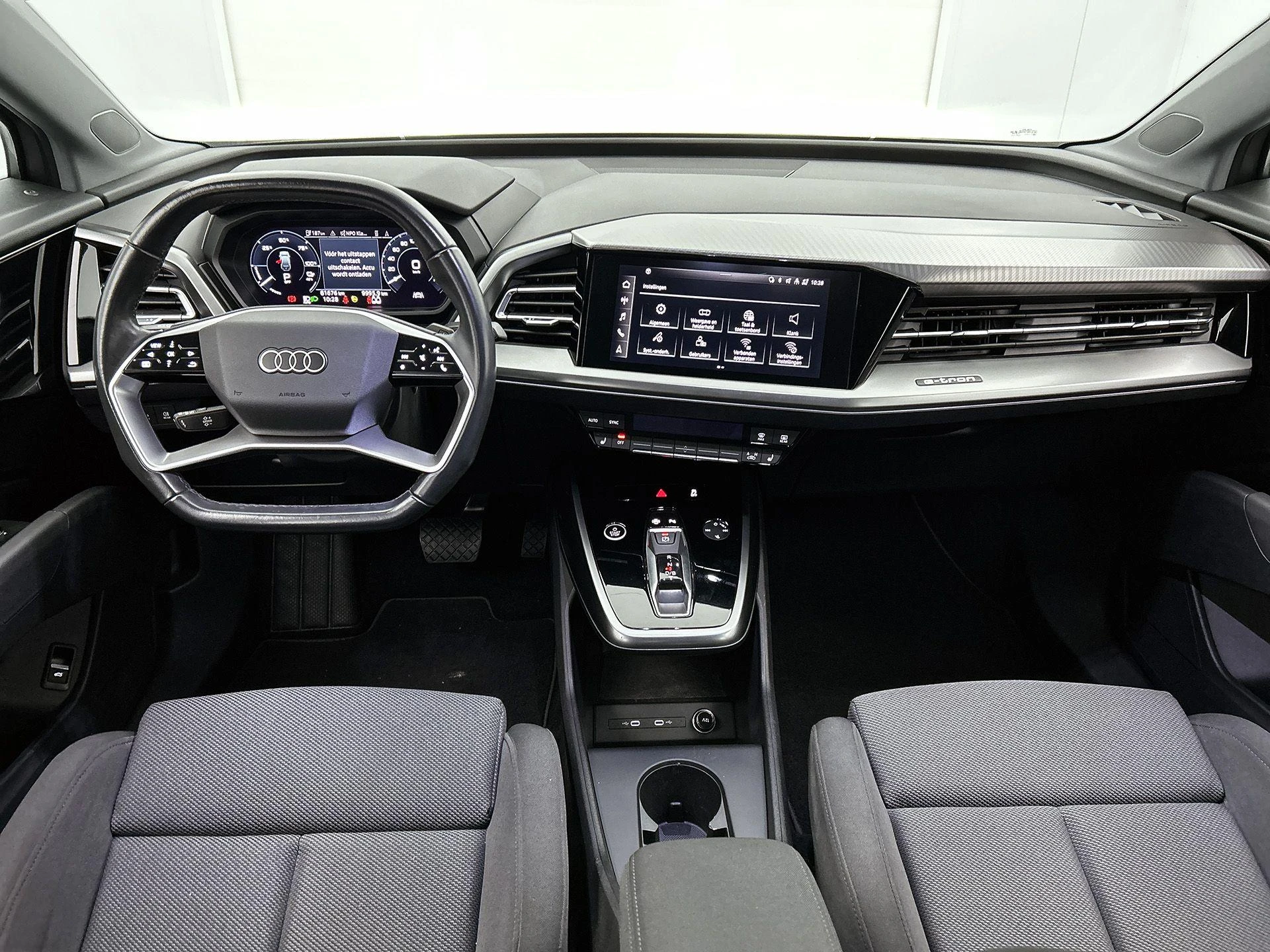 Audi-Q4 e-tron-image-21