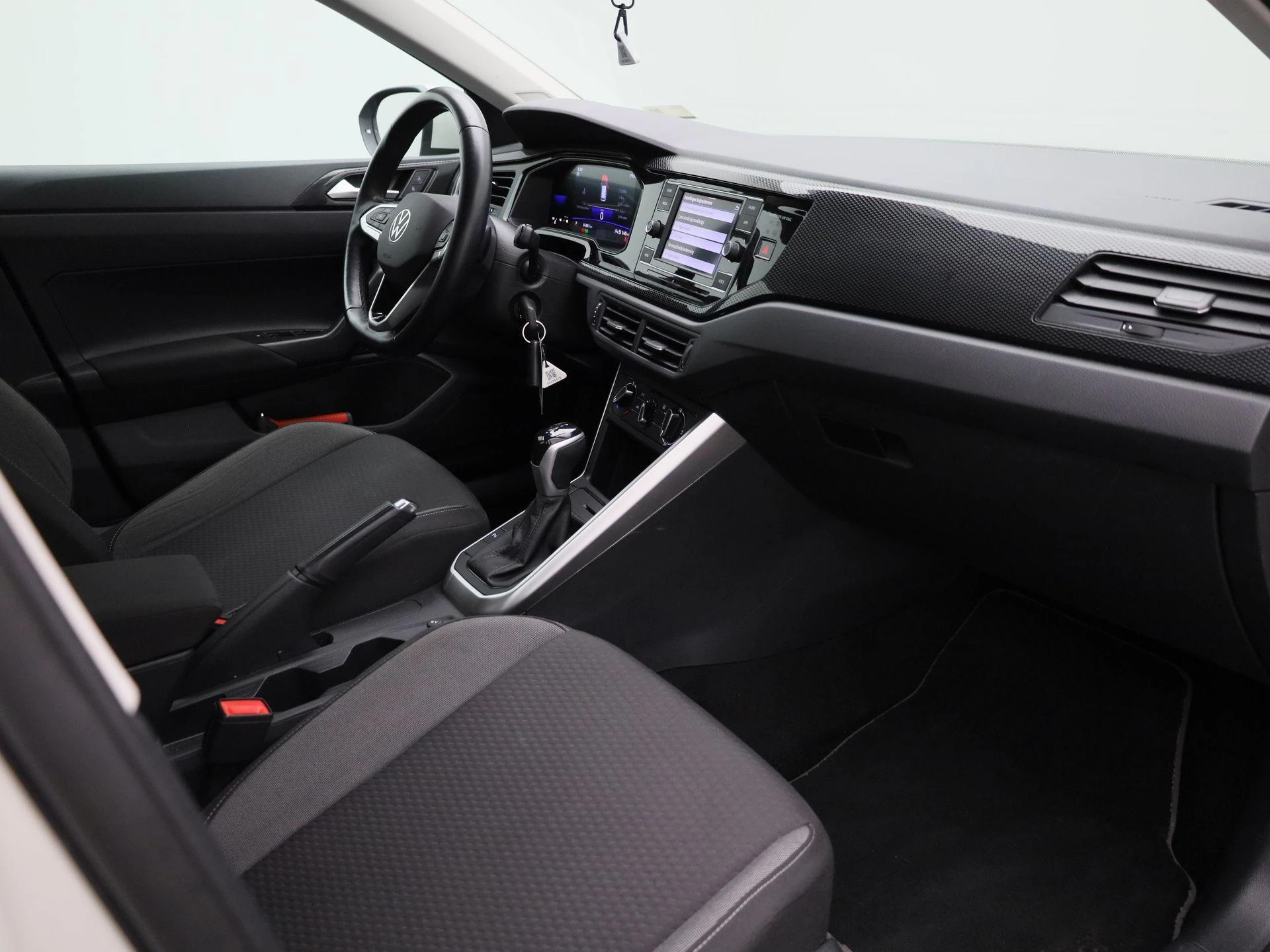 Volkswagen-Taigo-image-33