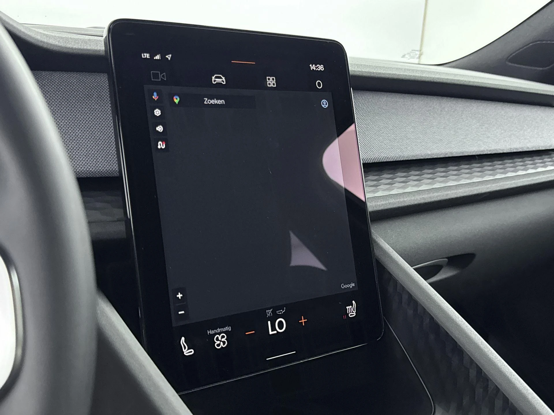 Polestar-2-image-19