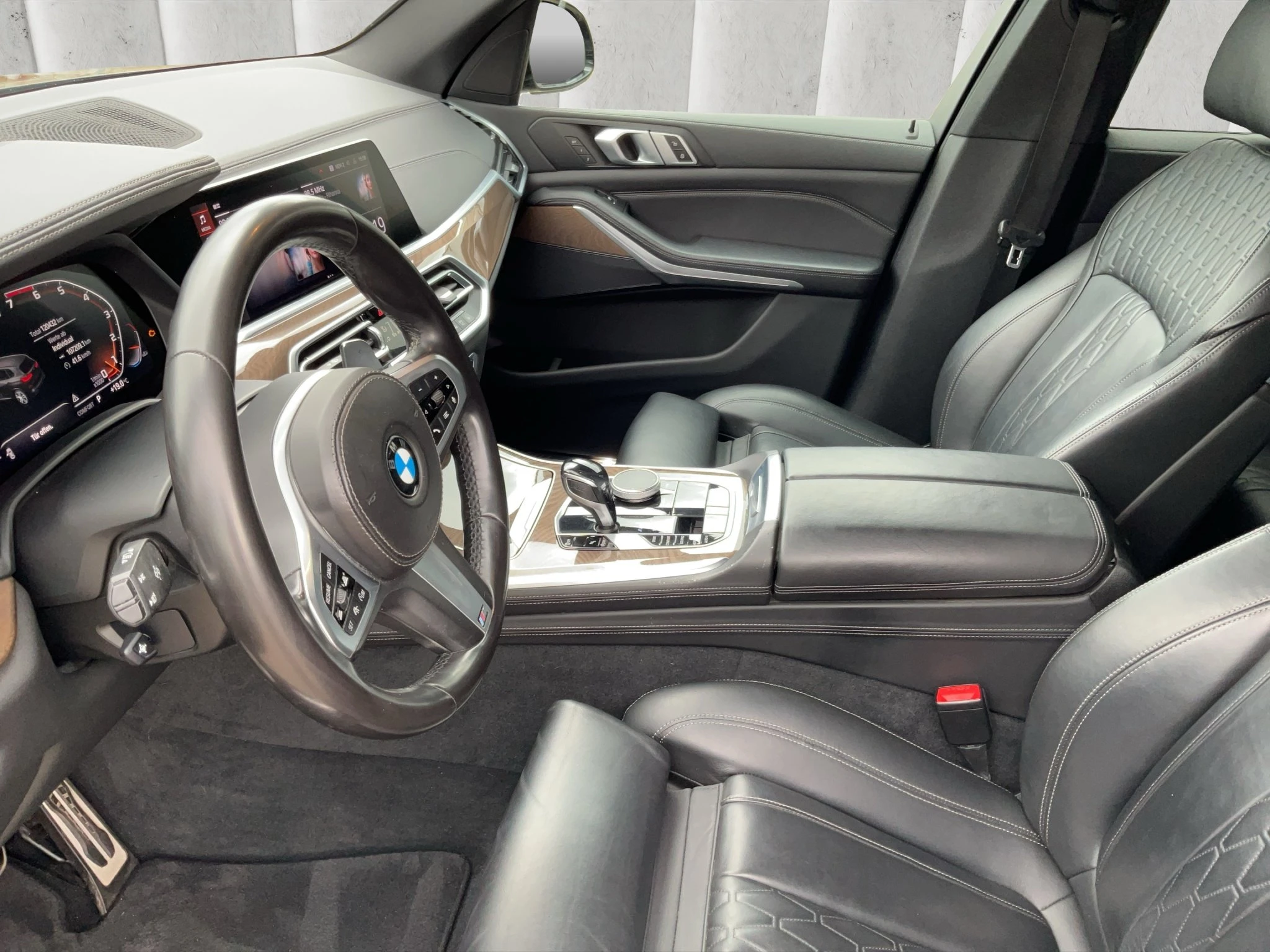BMW-X5-image-9