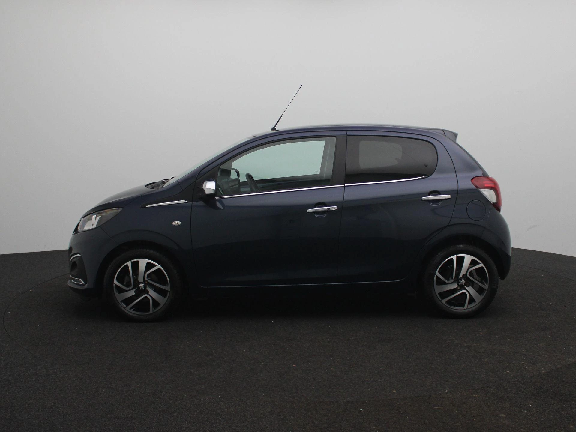 Peugeot 108 1.0 e-VTi Allure