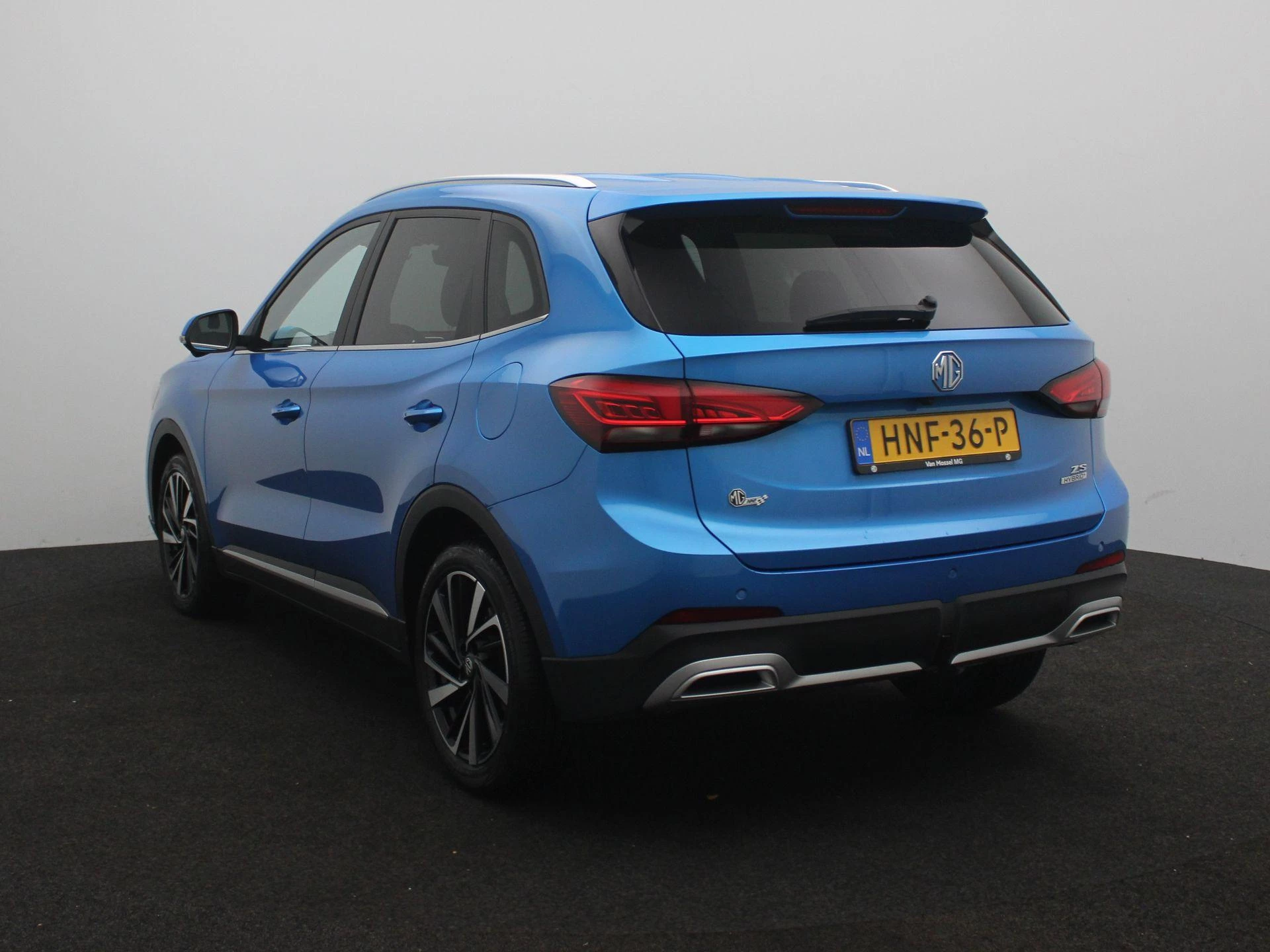 MG ZS 1.5 Hybrid+ Luxury