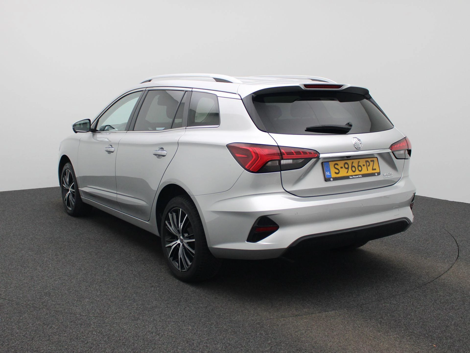 MG MG5 Long Range Luxury 61 kWh