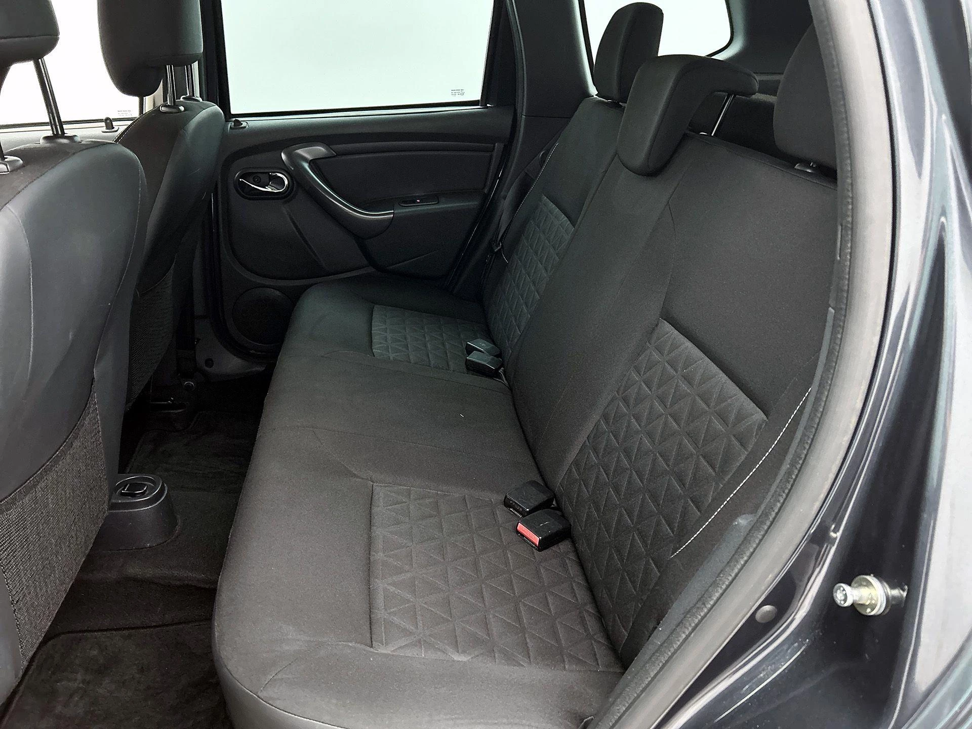 Dacia-Duster-image-25