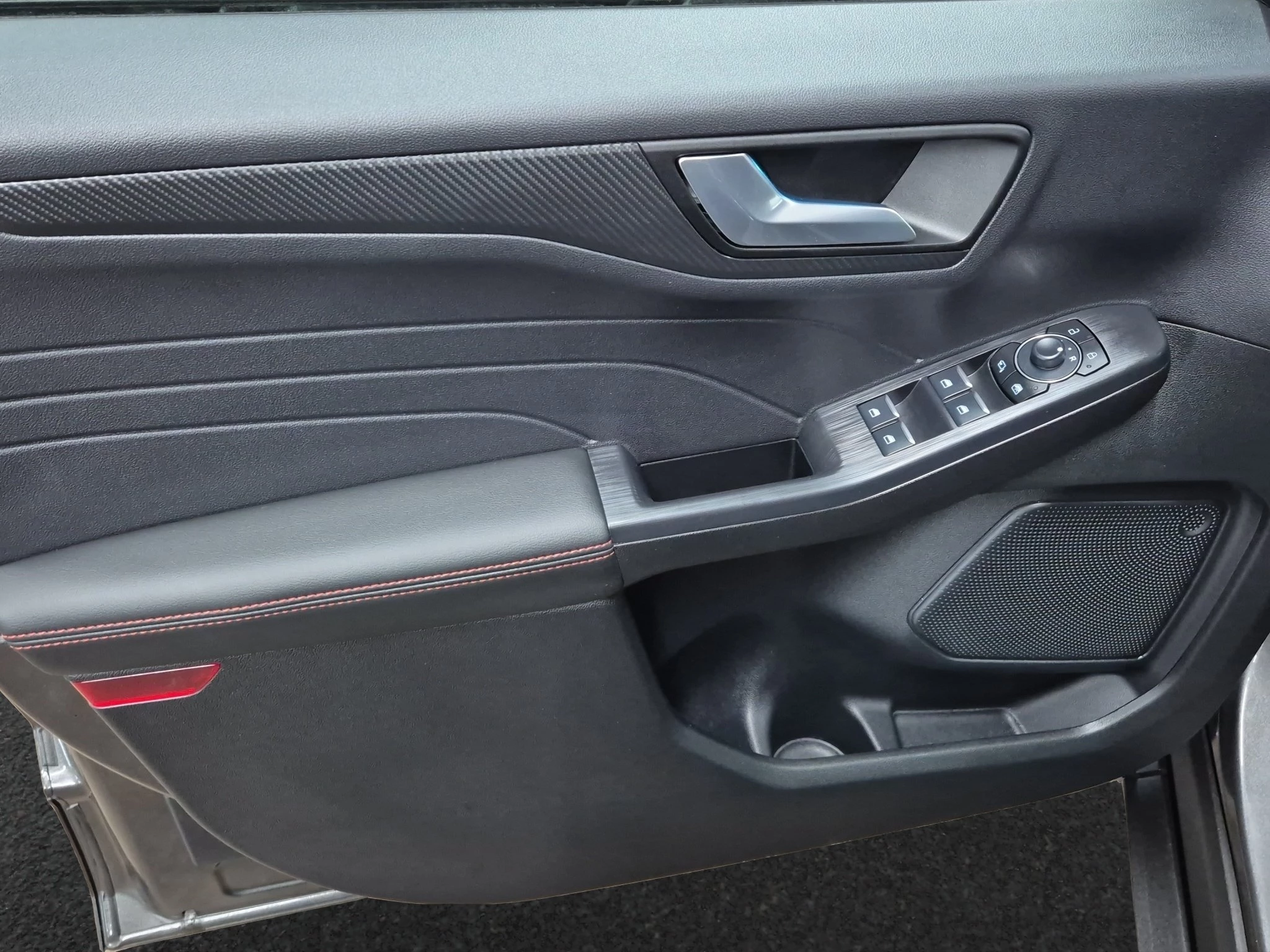 Ford Kuga ST-Line Aut.*KAM*LED-MATRIX*NAVI*GRA*WINTER-PKT.