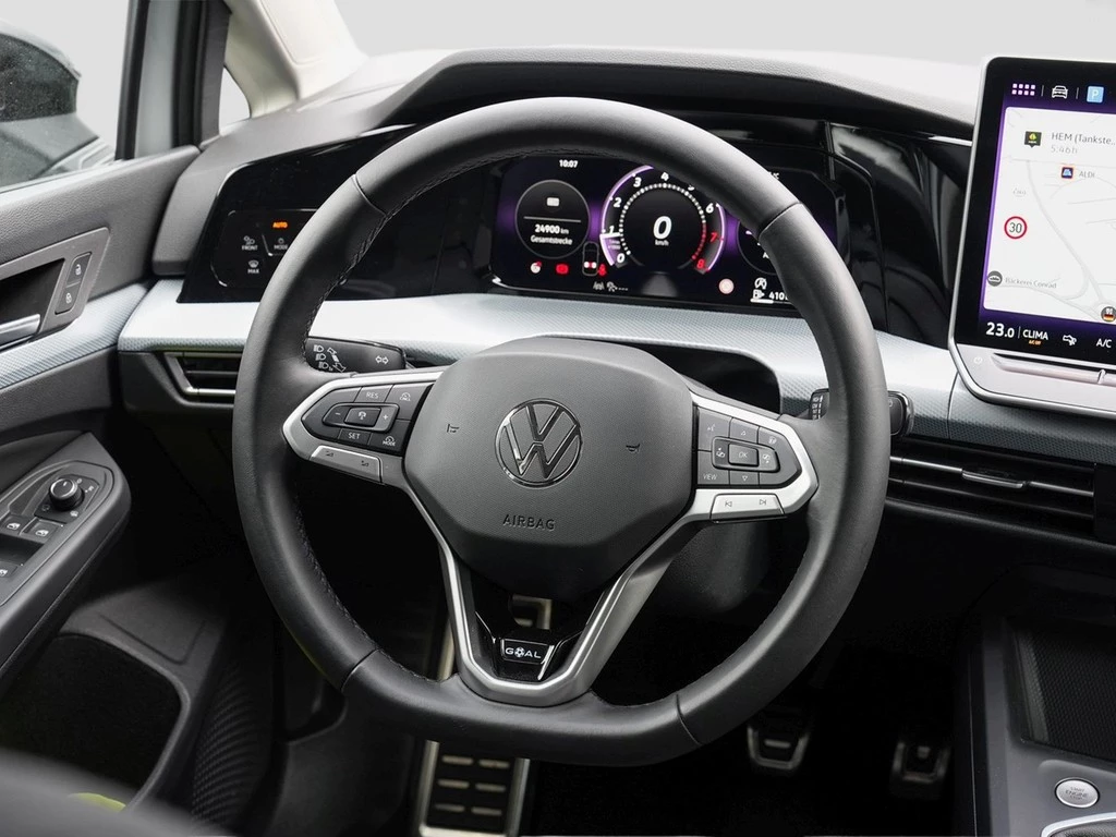 Volkswagen Golf VIII Variant 1,5 TSI Goal,AHK,LED,ACC,ALU Navi,Apple Car Play,Lenkrad/Sitzheizung