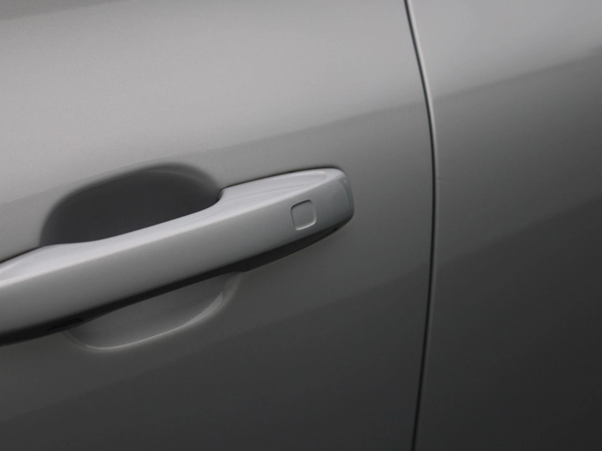 Volvo-XC60-image-15