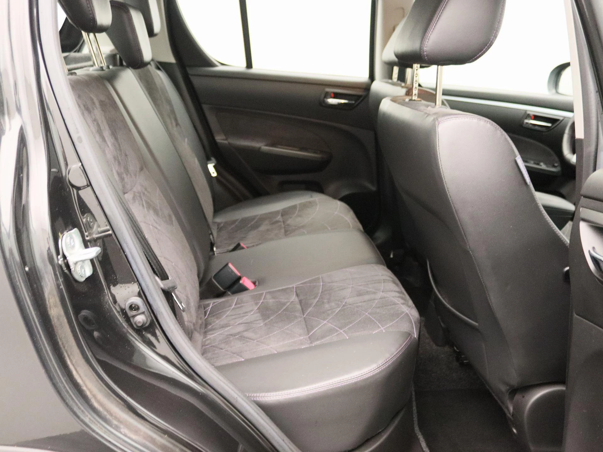 Suzuki-Swift-image-29