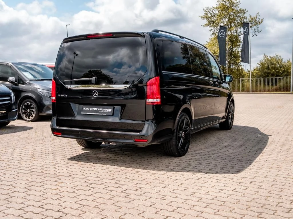 Mercedes-Benz-V-Klasse 300-image-4