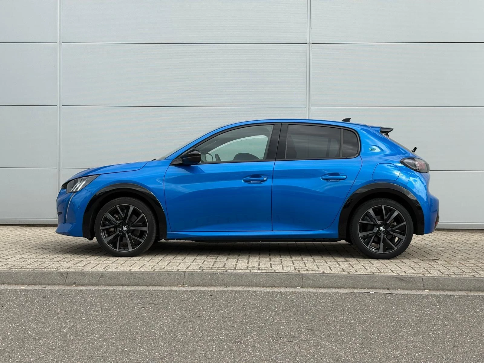 Peugeot e-208 EV GT 350 50 kWh