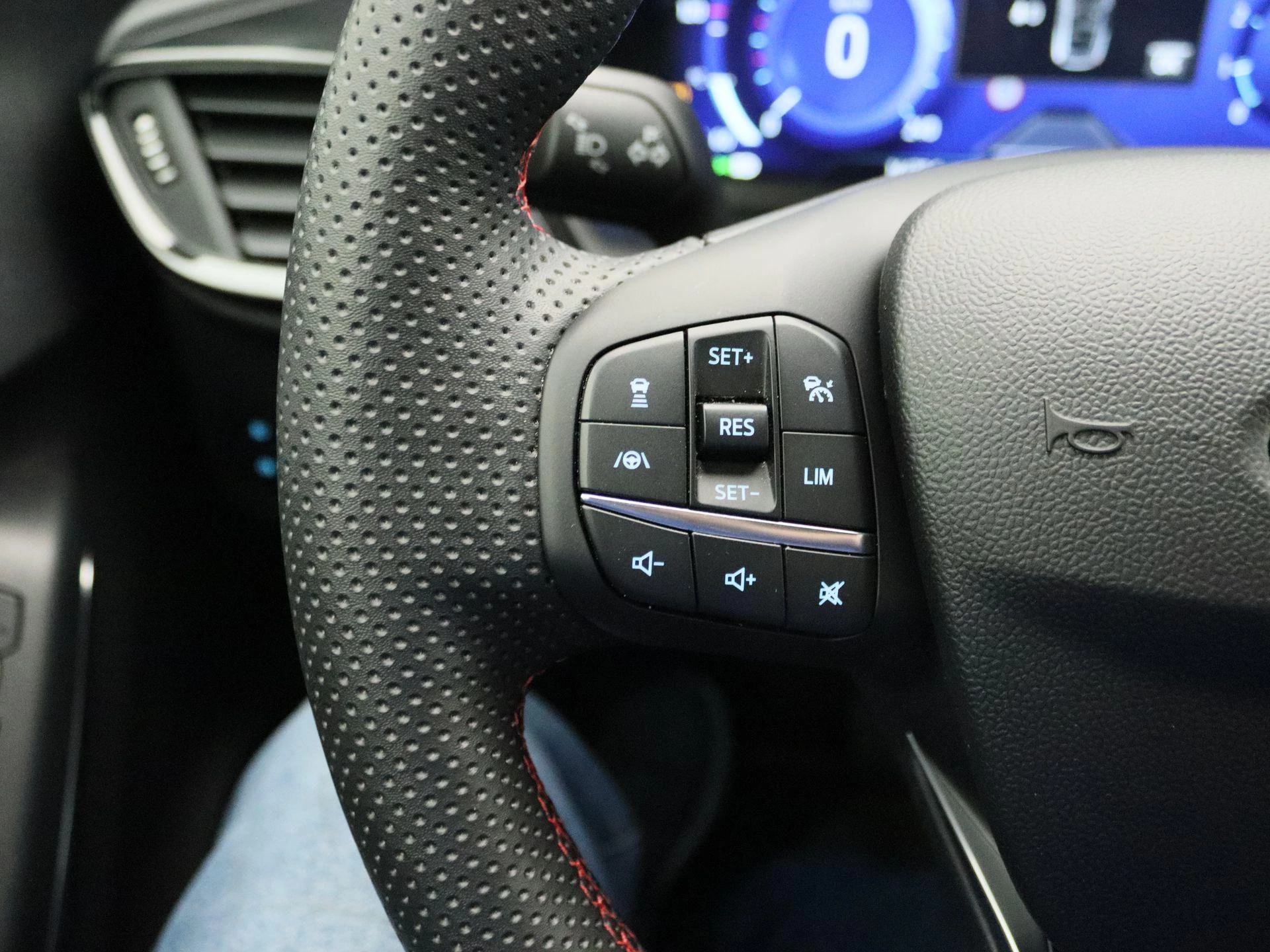 Ford Puma 1.0 EcoBoost Hybrid ST-Line