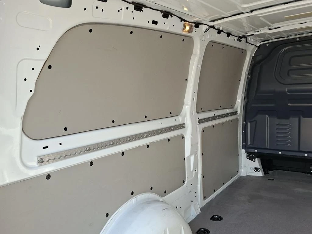 Mercedes-Benz-Vito 116-image-18