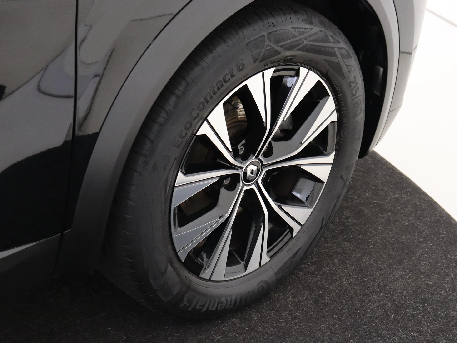 Renault-Captur-image-25
