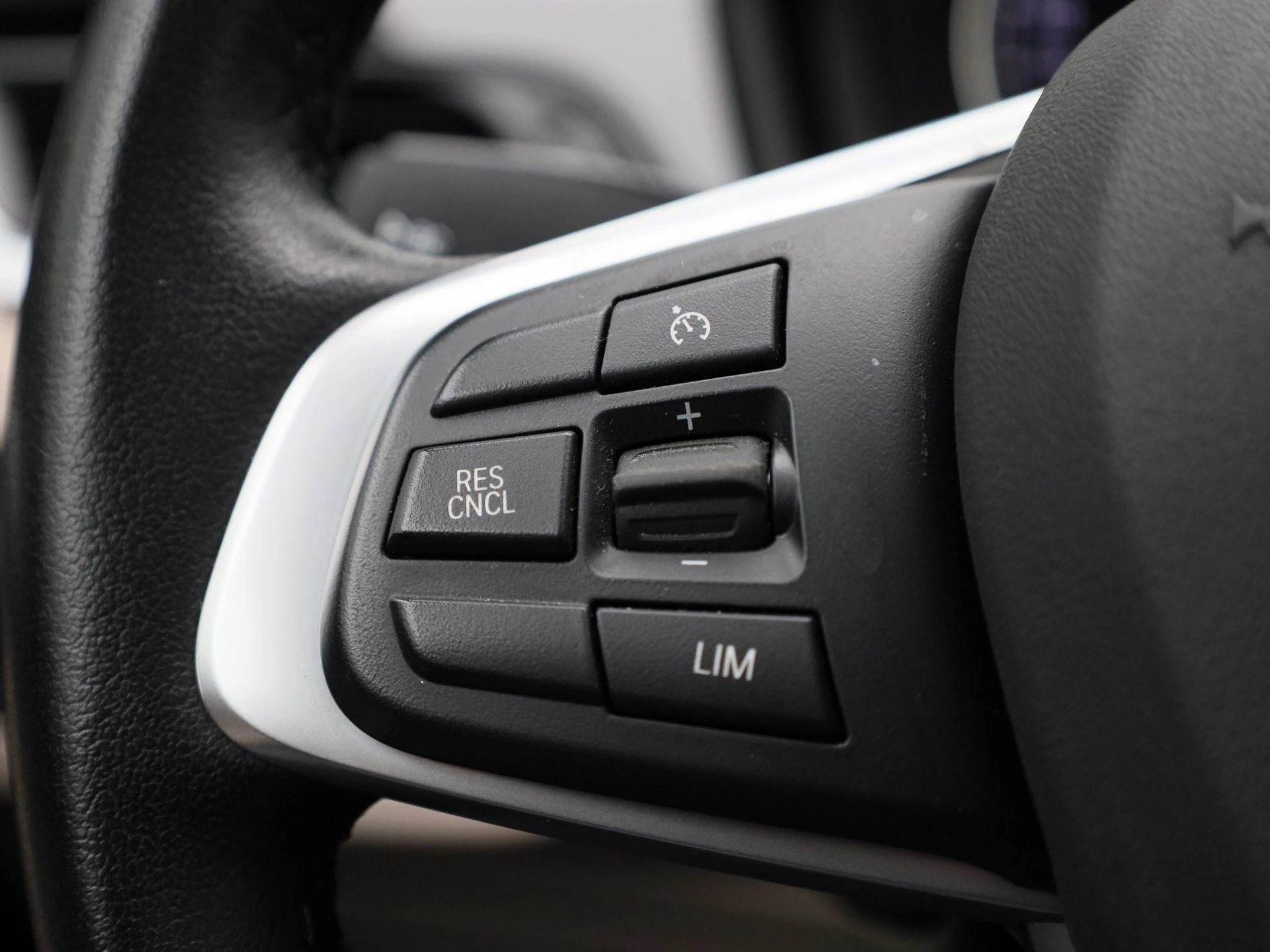 BMW-X1-image-18