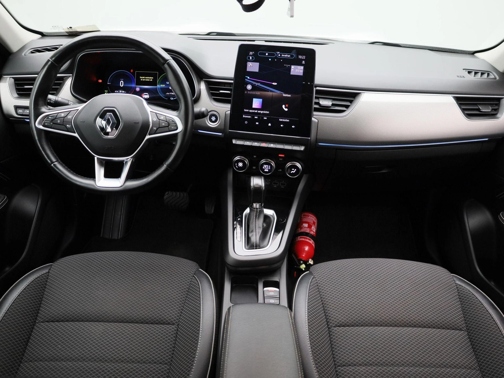 Renault-Arkana-image-9