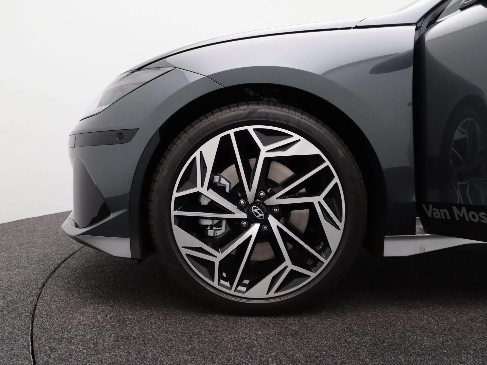 Hyundai-IONIQ 6-image-14